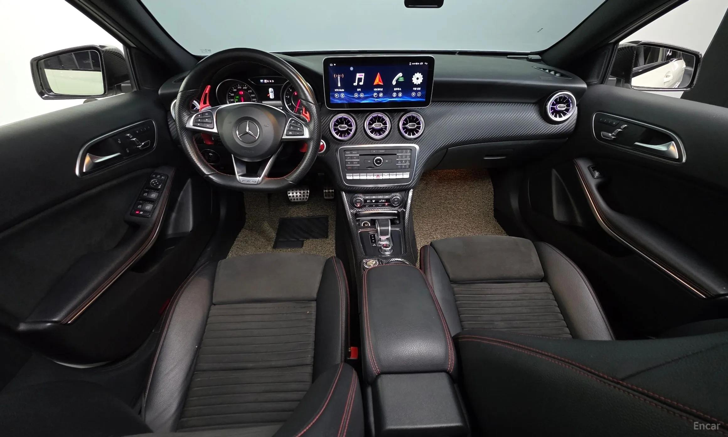 Mercedes Benz A-Class W176 превью 7
