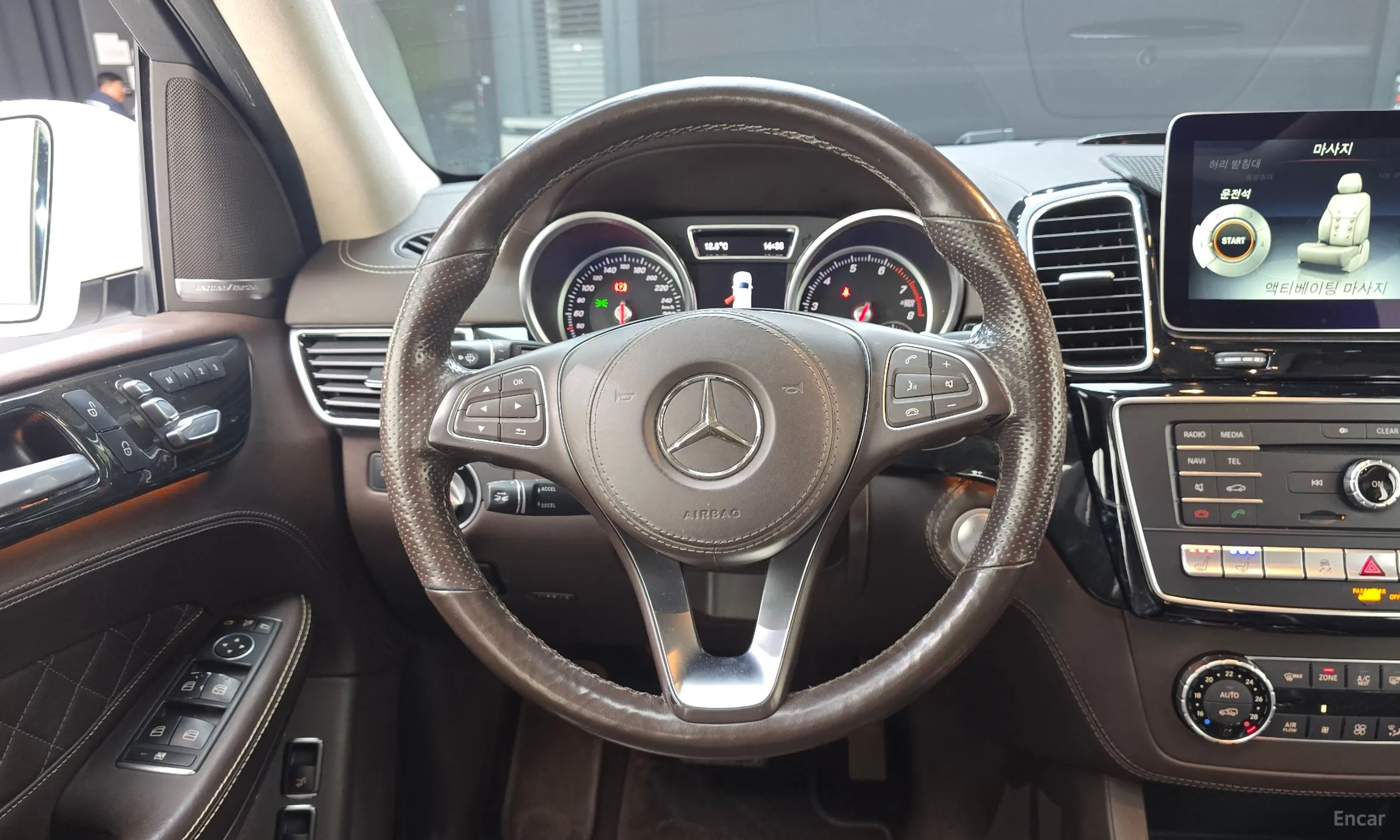 Mercedes Benz GLS-Class X166 превью 13