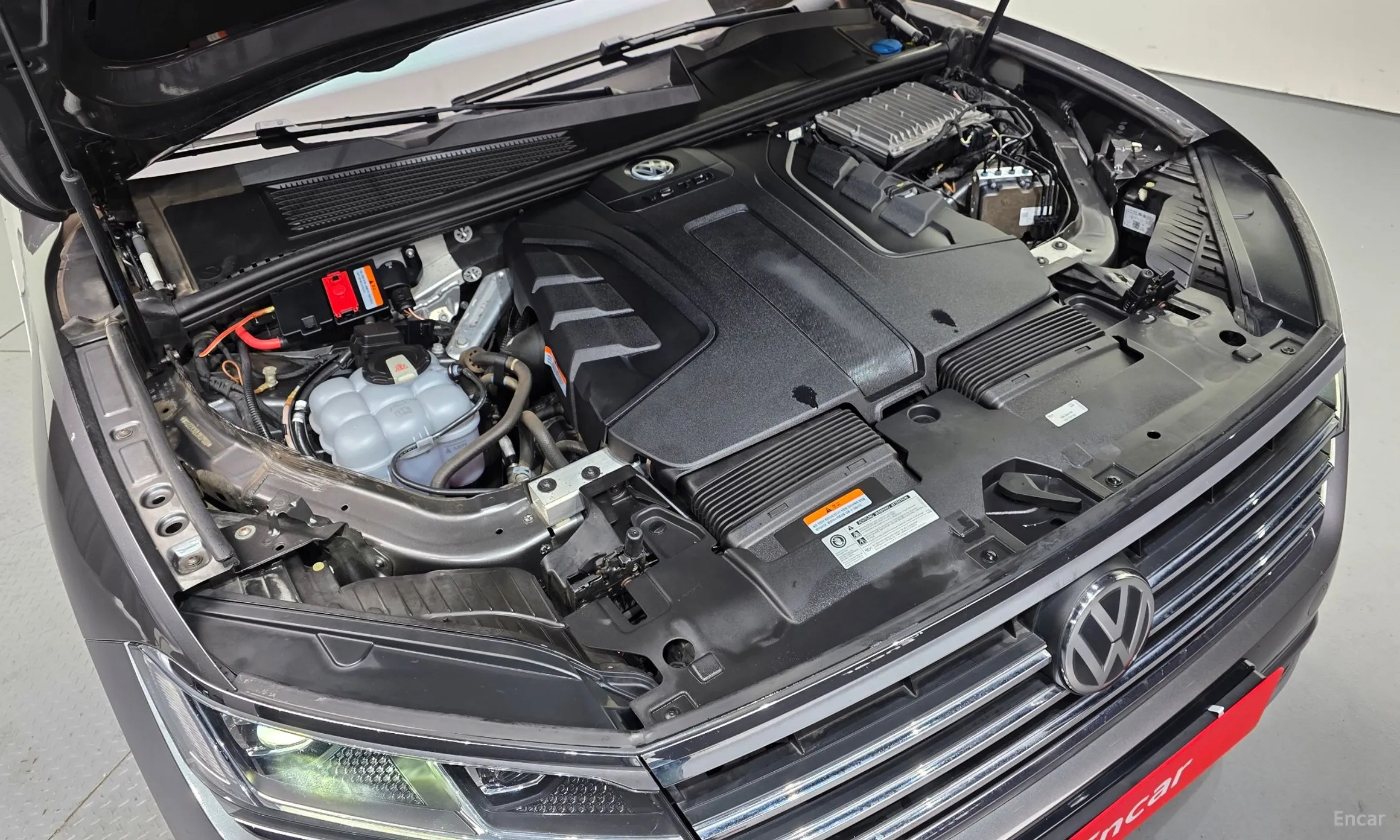 Volkswagen Touareg 3rd Generation превью 6