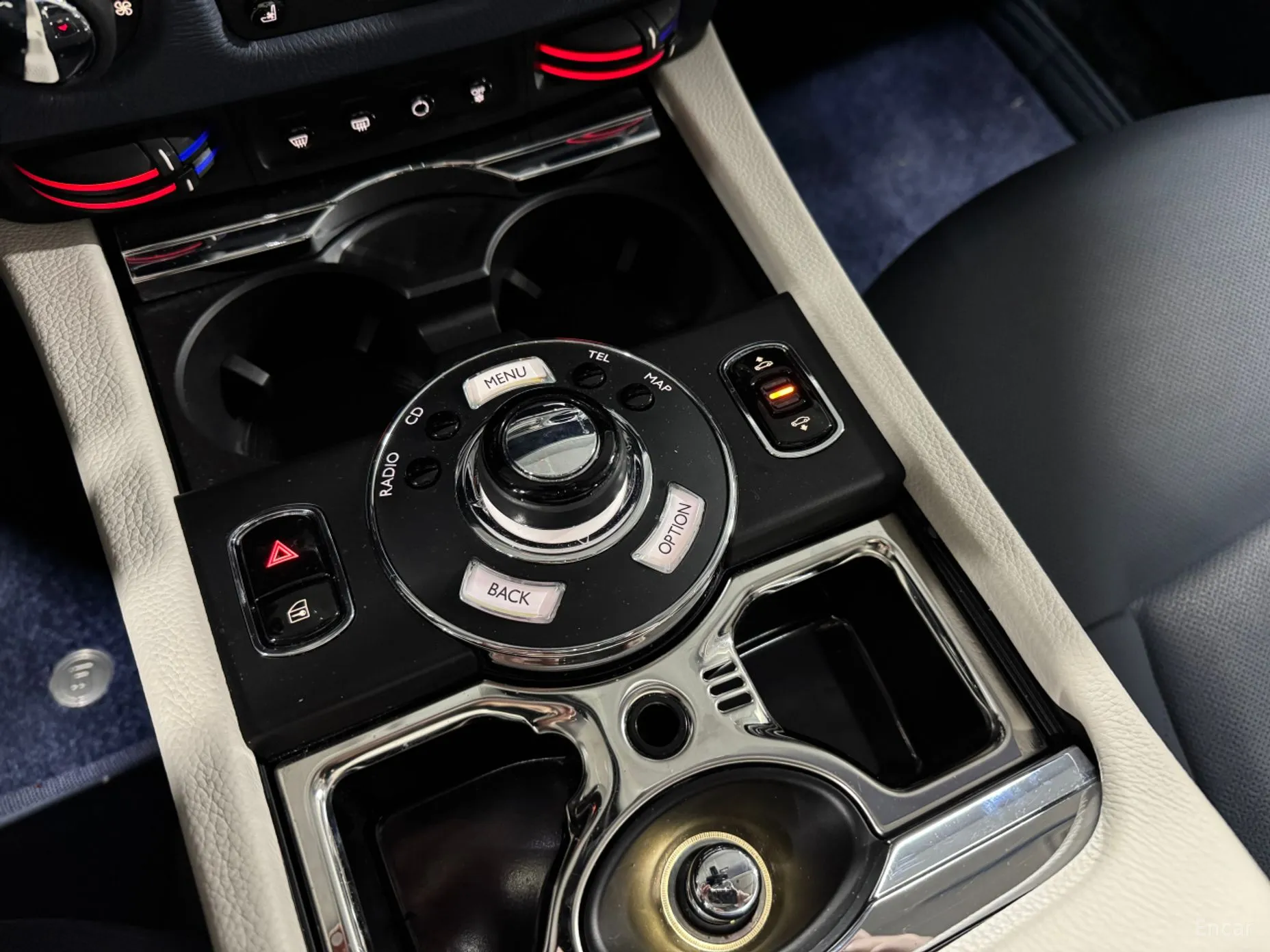 Rolls-Royce Ghost превью 10