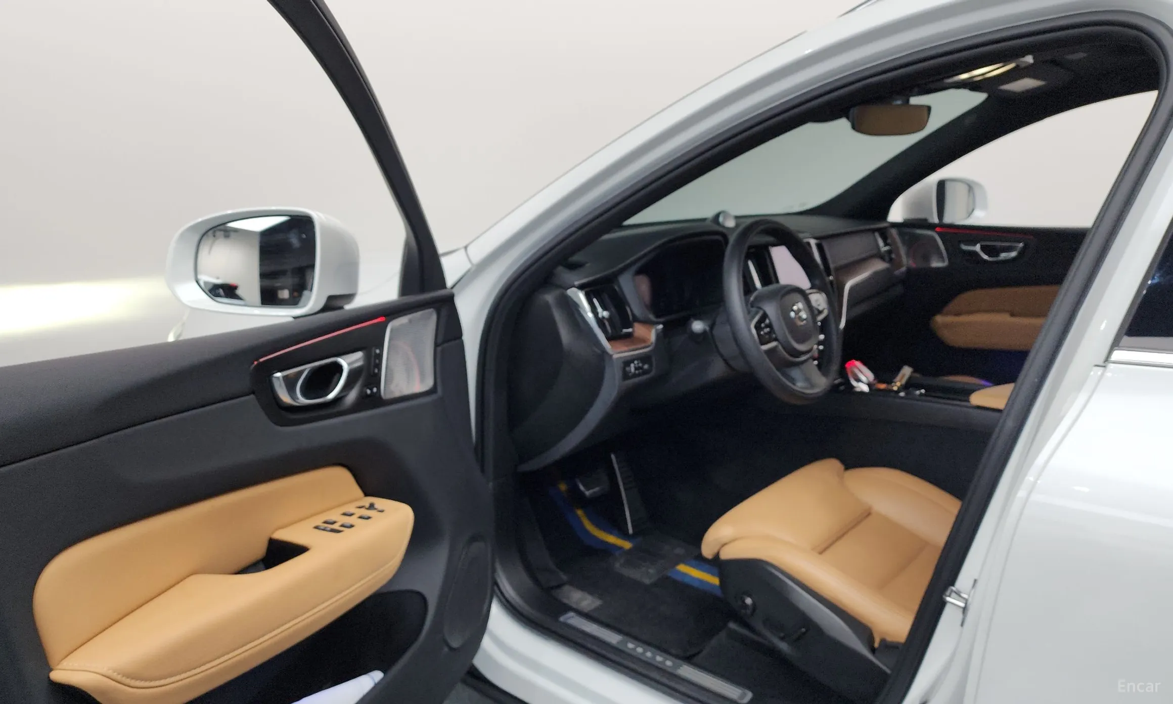 Volvo XC60 Gen 2 превью 10