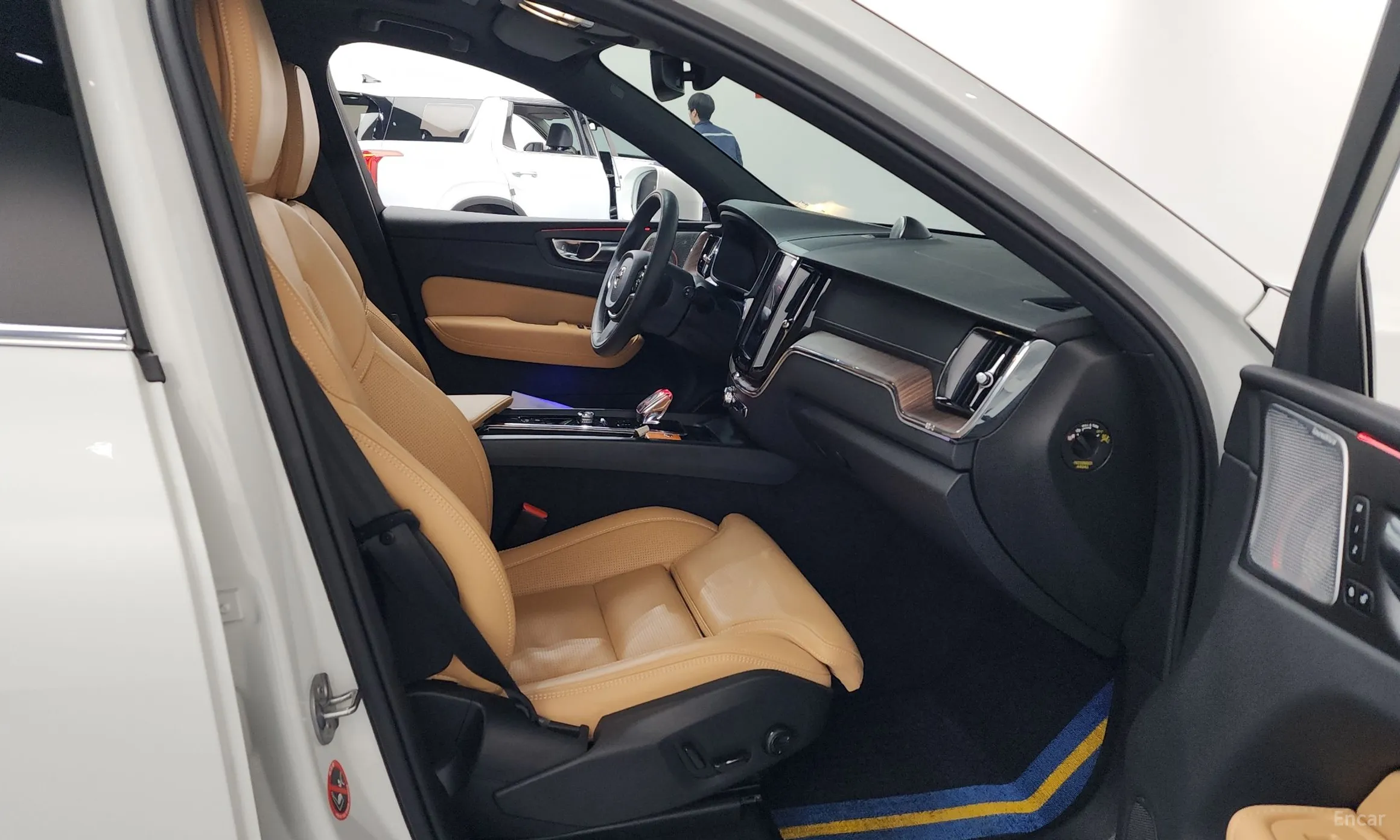 Volvo XC60 Gen 2 превью 11
