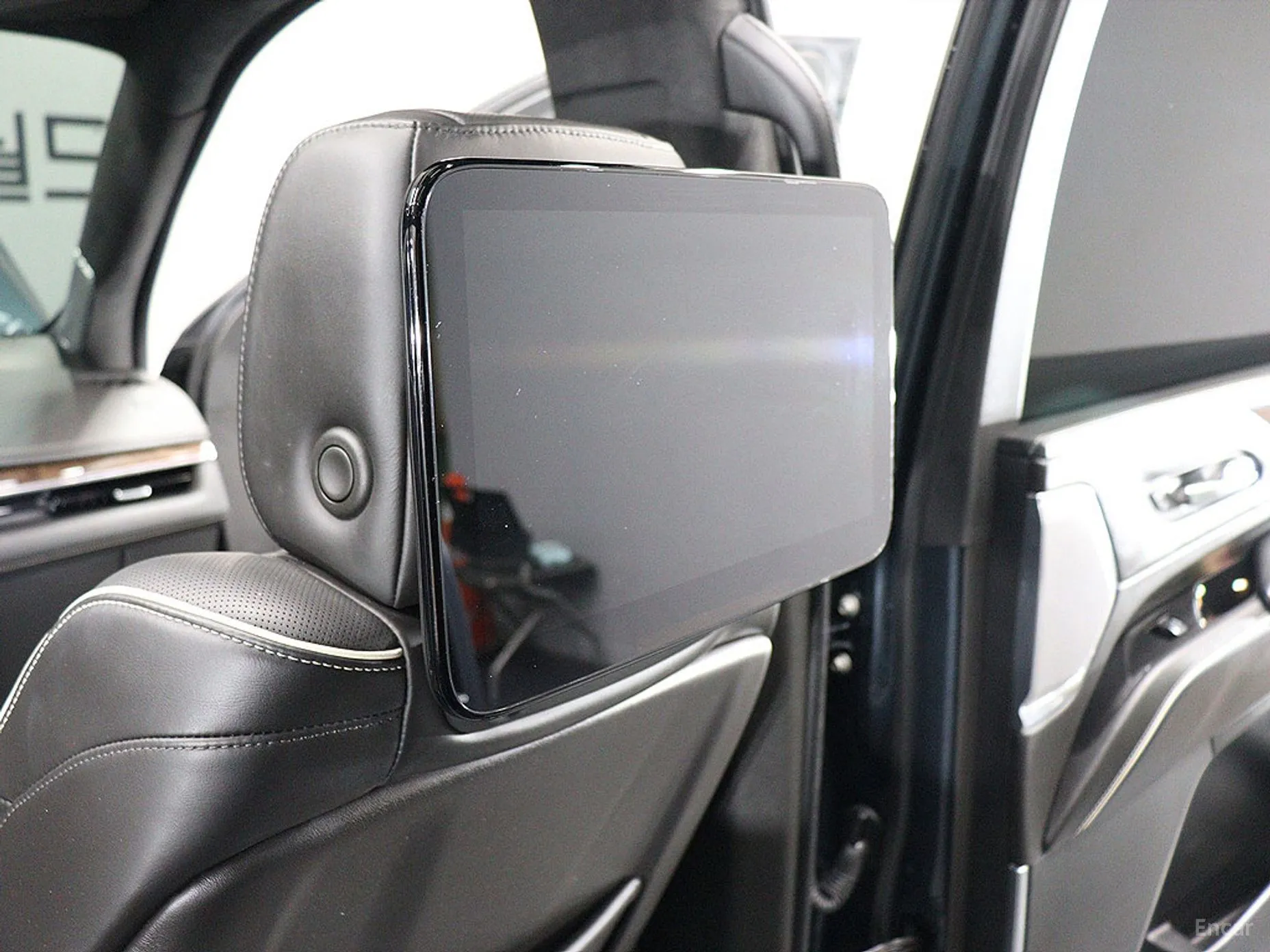 Cadillac Escalade 5th Generation превью 14