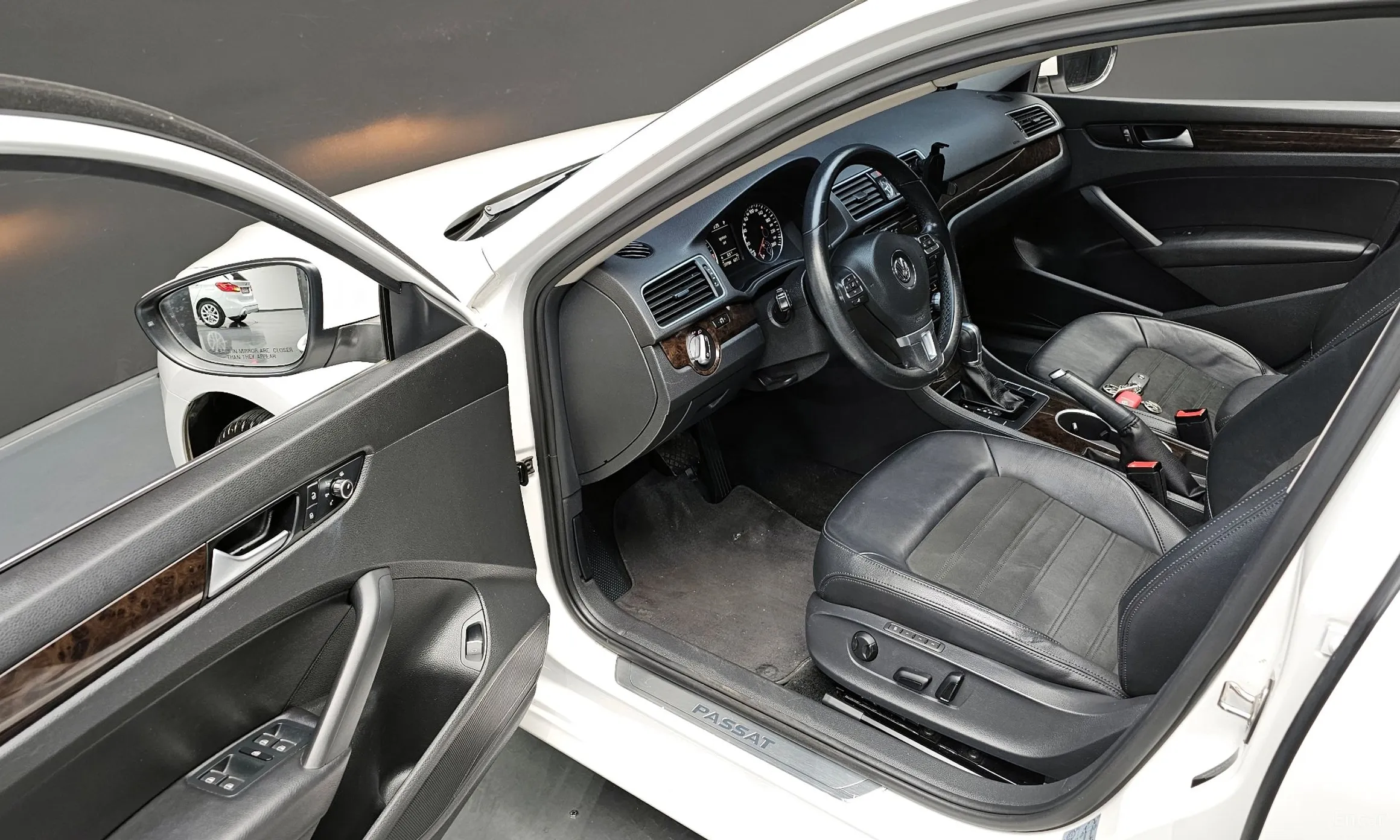 Volkswagen The New Passat превью 12