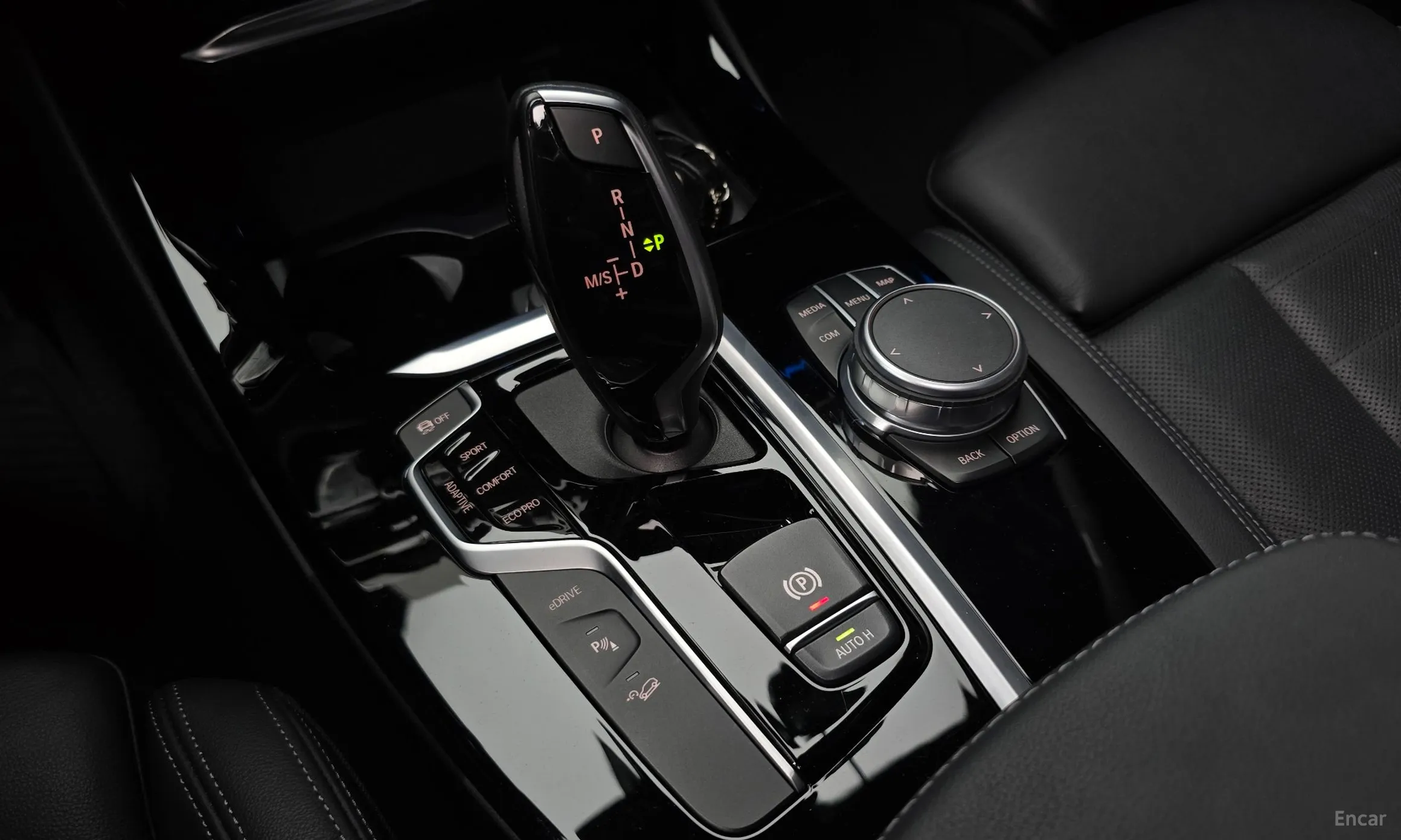 BMW X3 (G01) превью 9
