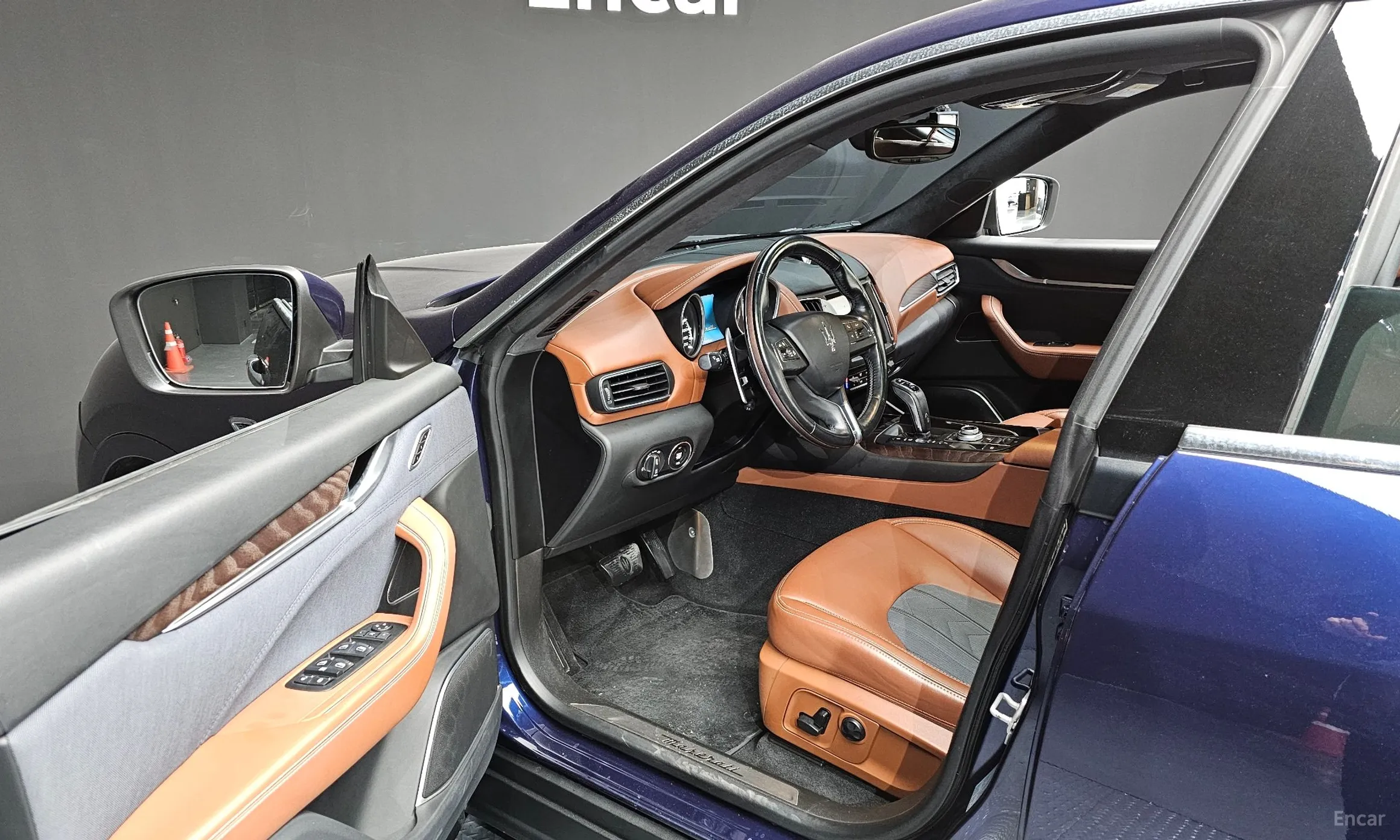 Maserati Levante превью 10