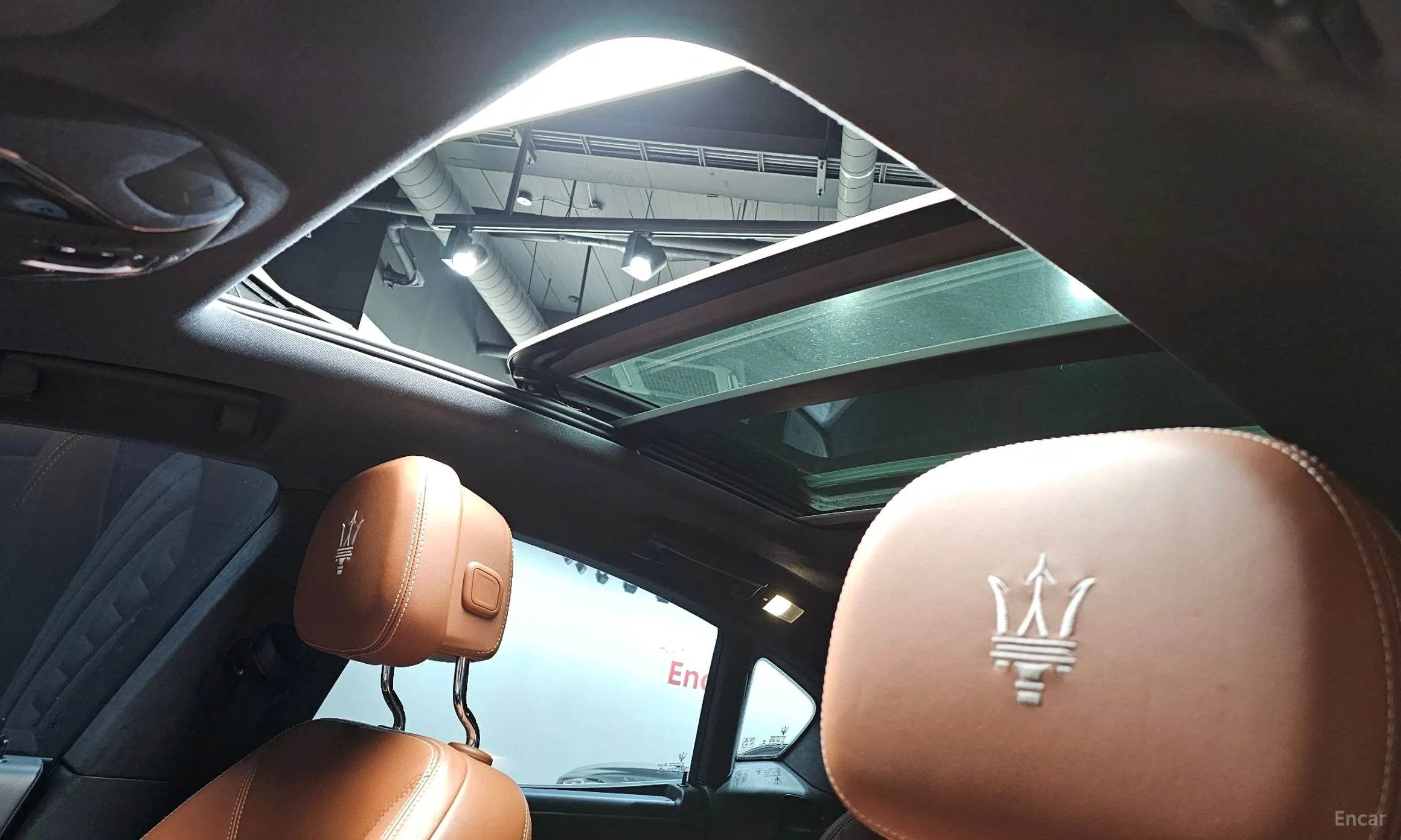 Maserati Levante превью 18