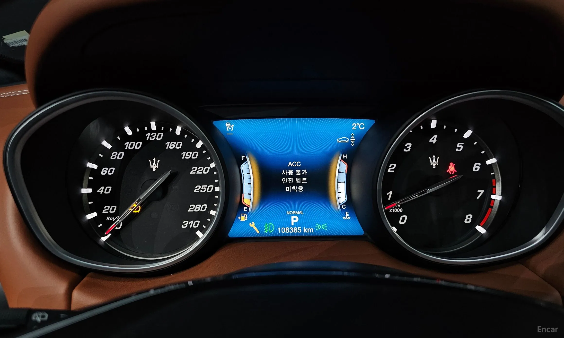 Maserati Levante превью 8