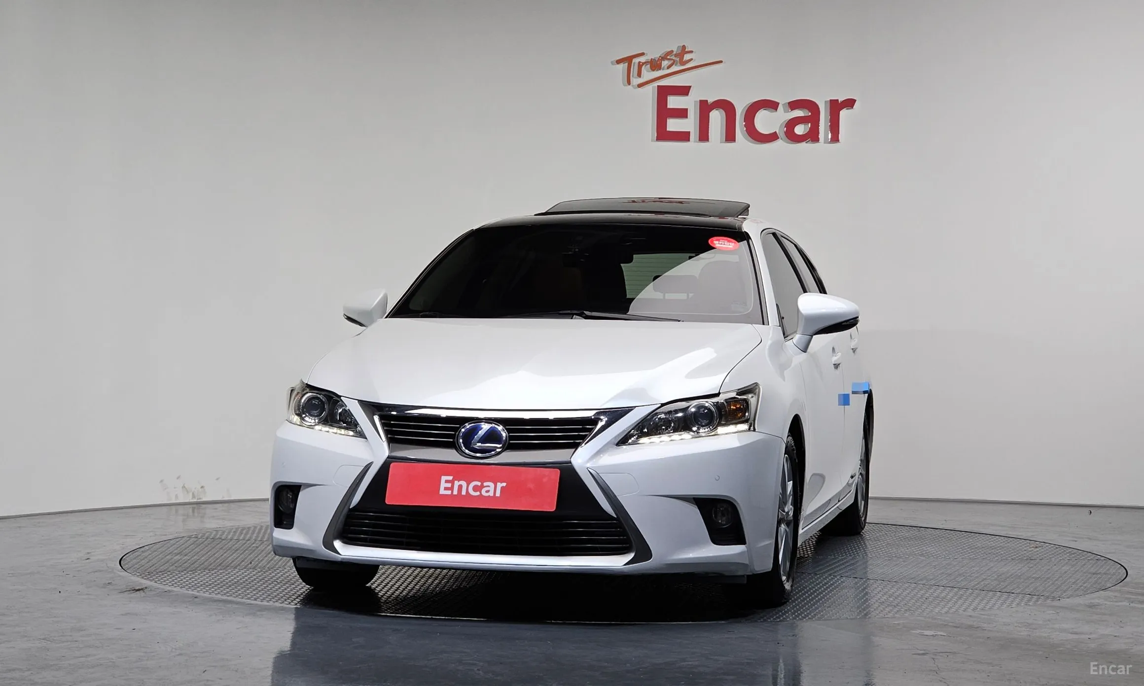 Lexus CT200h превью 3