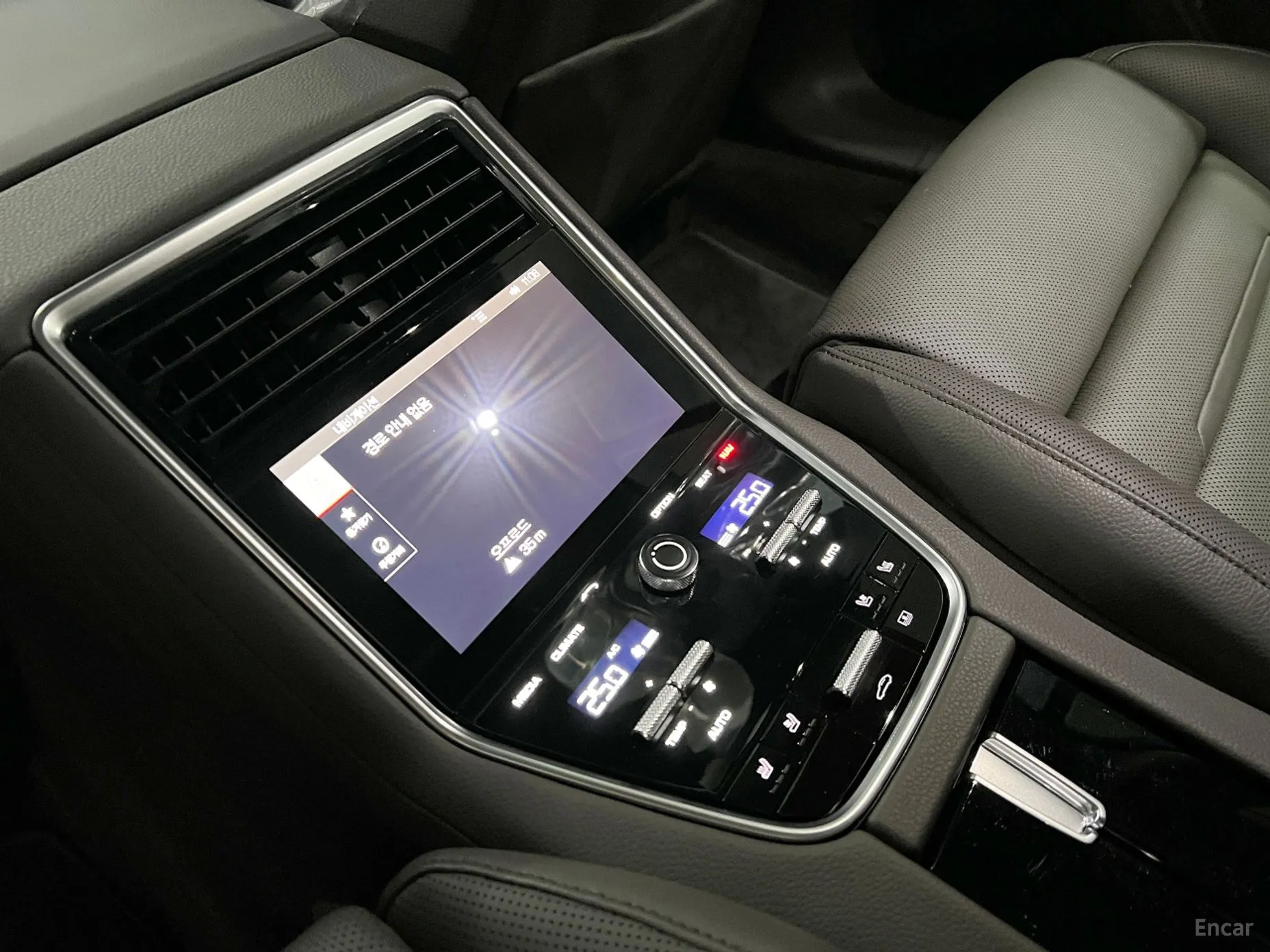 Porsche Panamera (971) превью 13