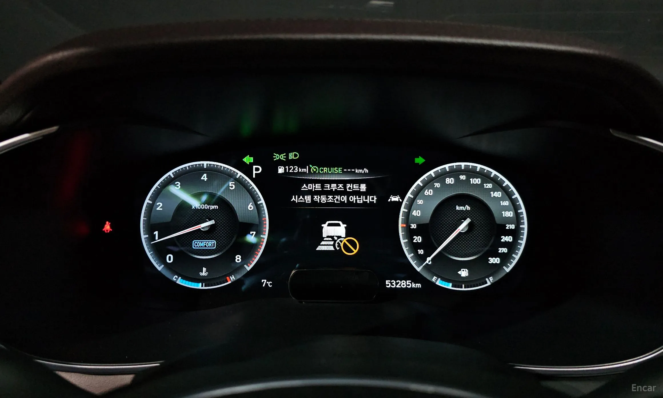 Genesis G70 превью 8