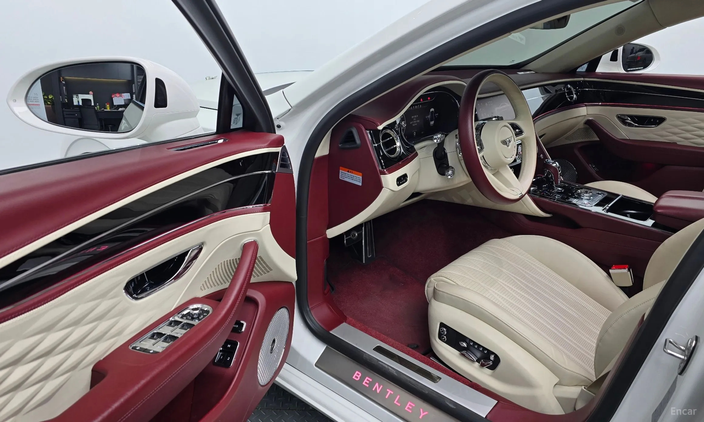 Bentley Flying Spur 3rd Generation превью 11