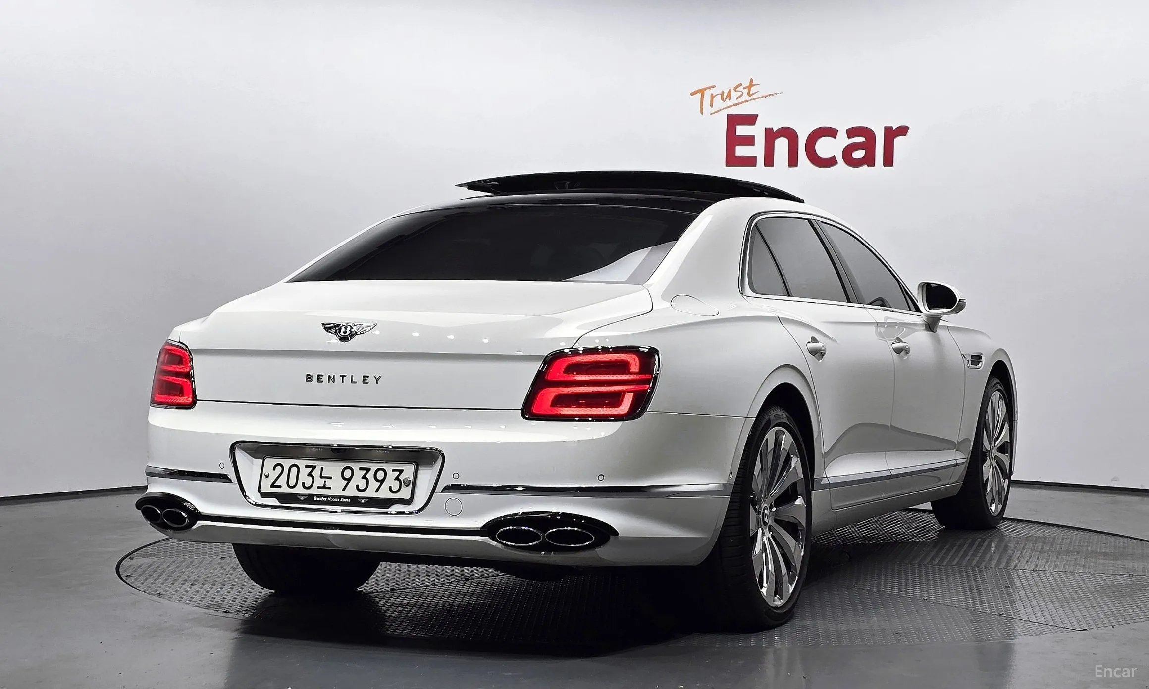 Bentley Flying Spur 3rd Generation превью 2