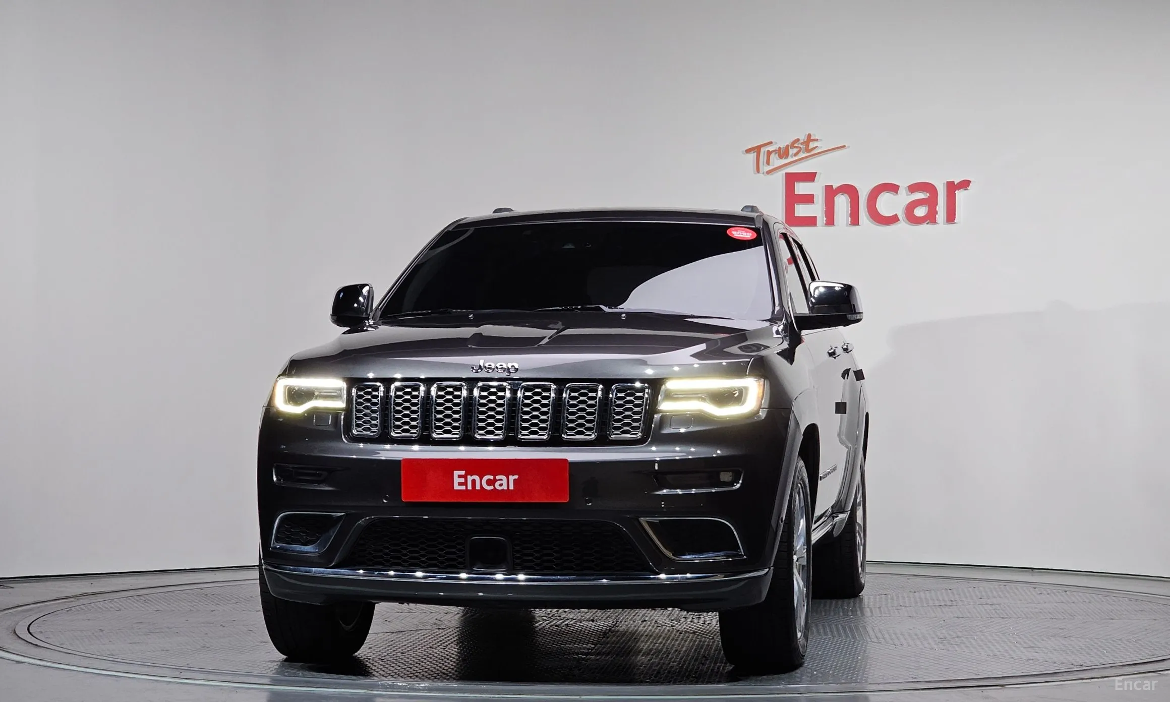 Jeep Grand Cherokee превью 3