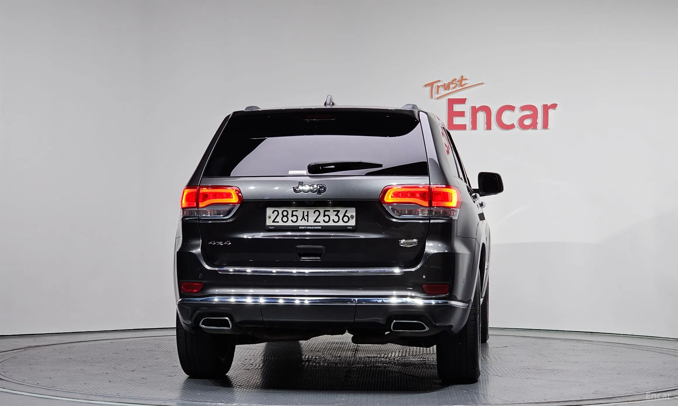 Jeep Grand Cherokee превью 4