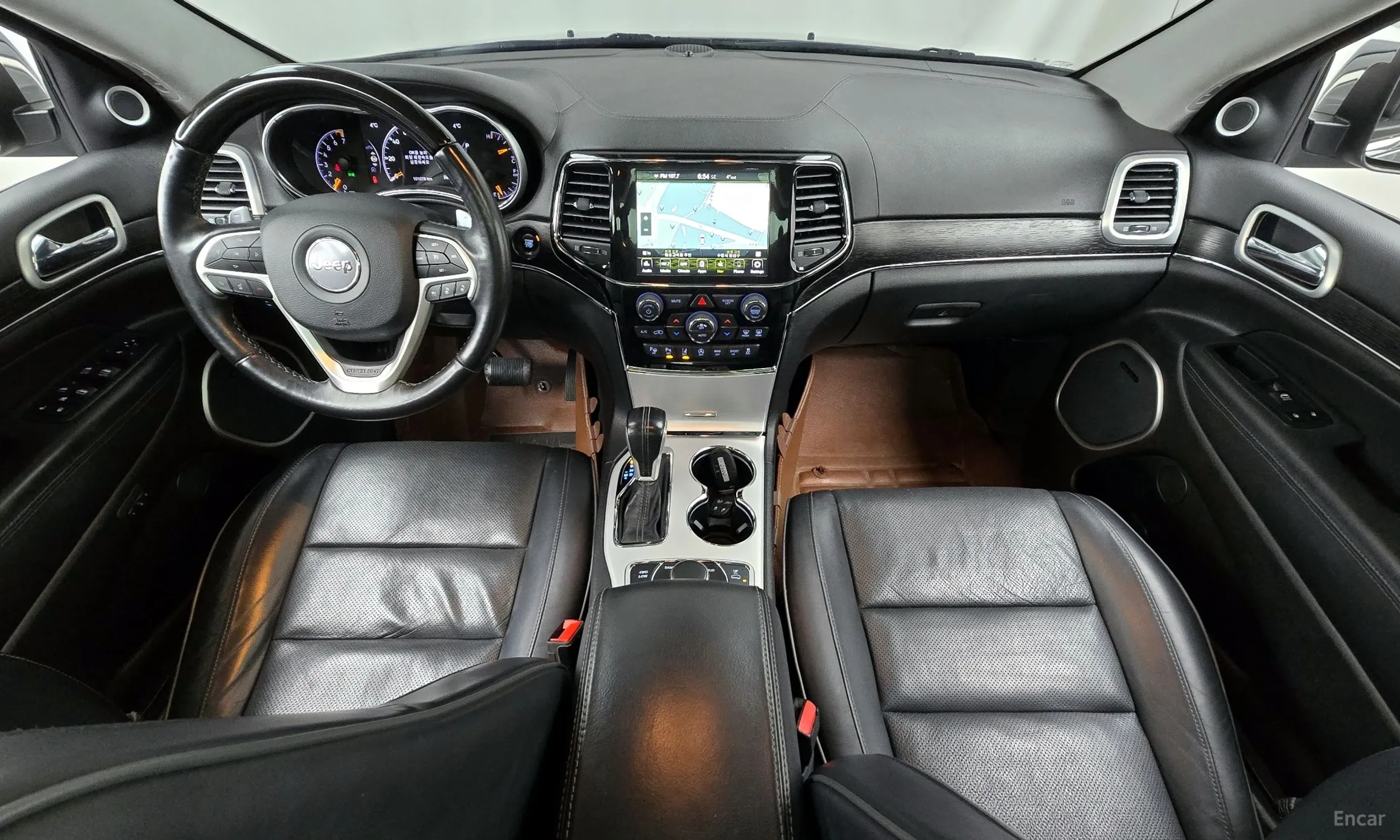 Jeep Grand Cherokee превью 7
