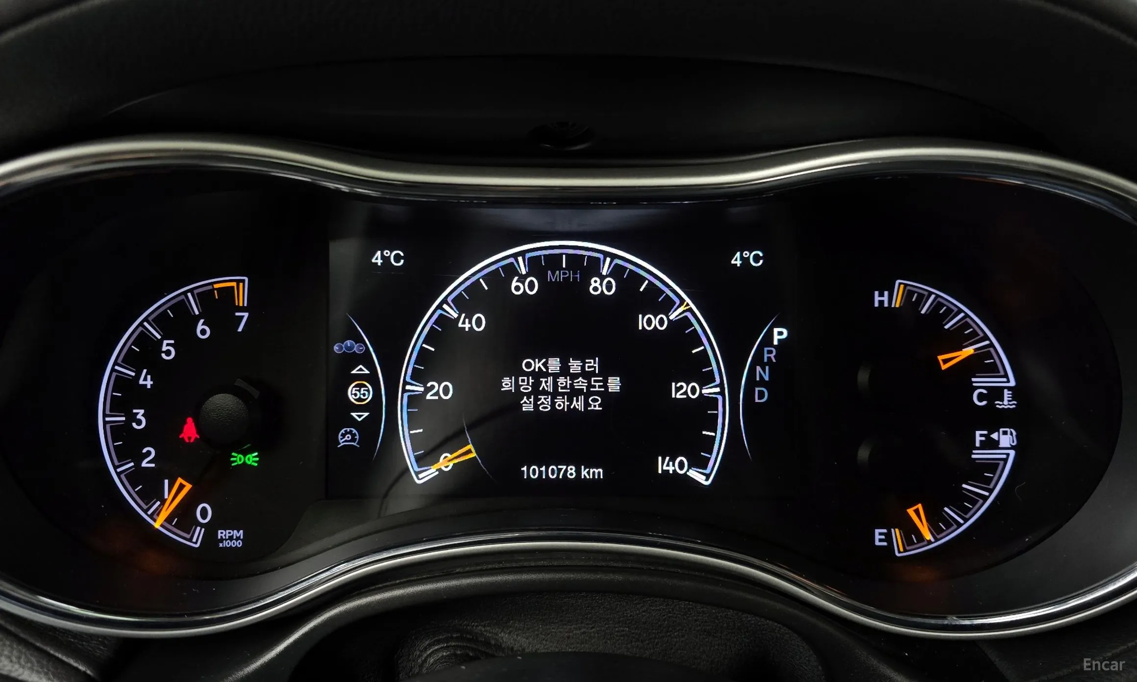 Jeep Grand Cherokee превью 8
