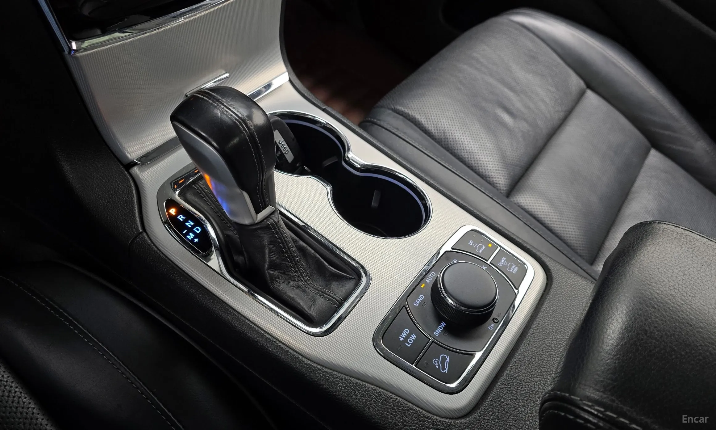 Jeep Grand Cherokee превью 9