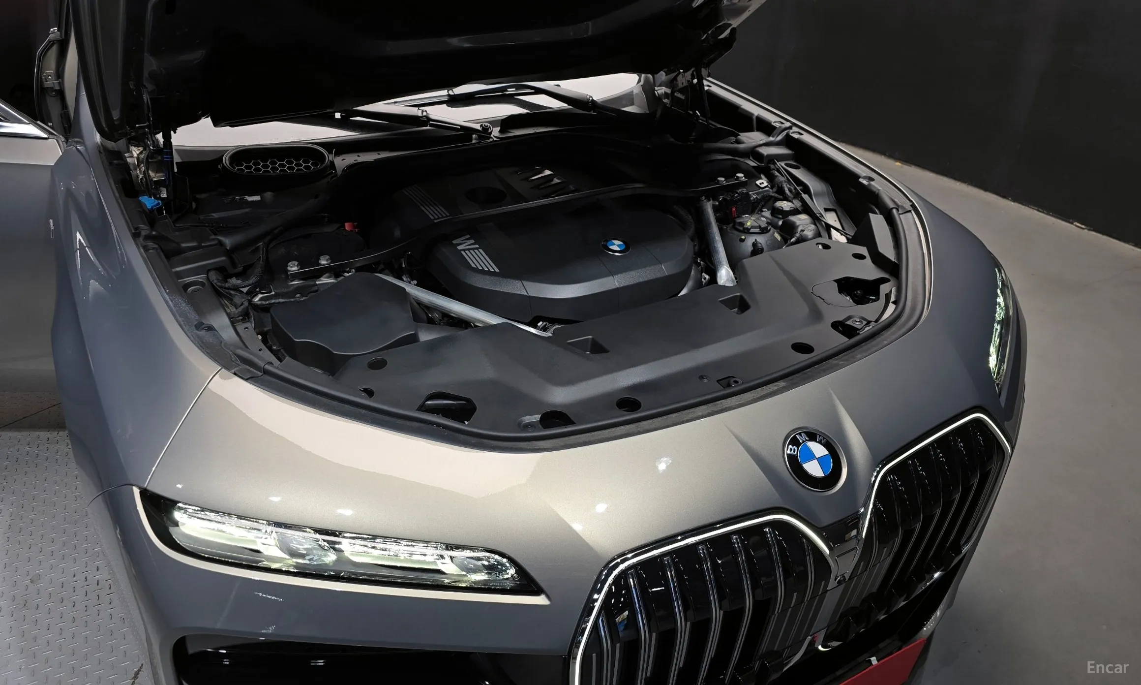 BMW 7 Series (G70) превью 6