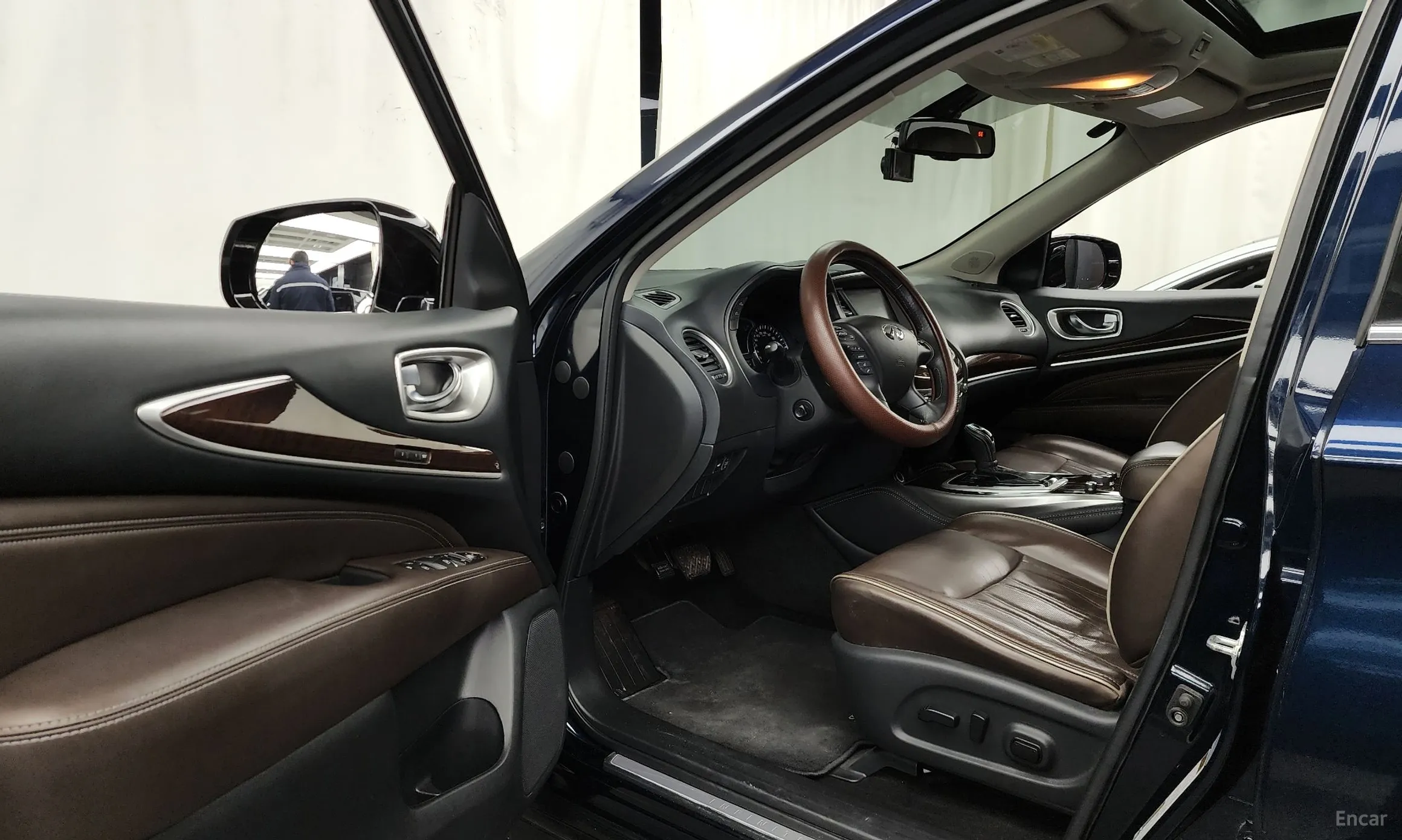Infiniti QX60 превью 10