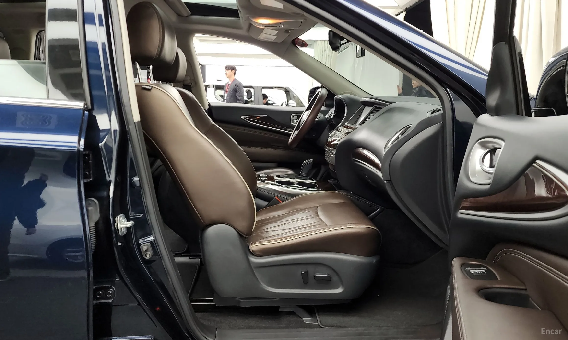 Infiniti QX60 превью 11