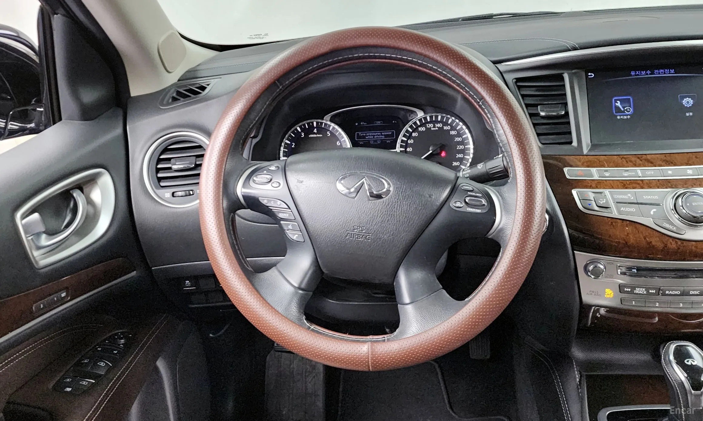 Infiniti QX60 превью 13