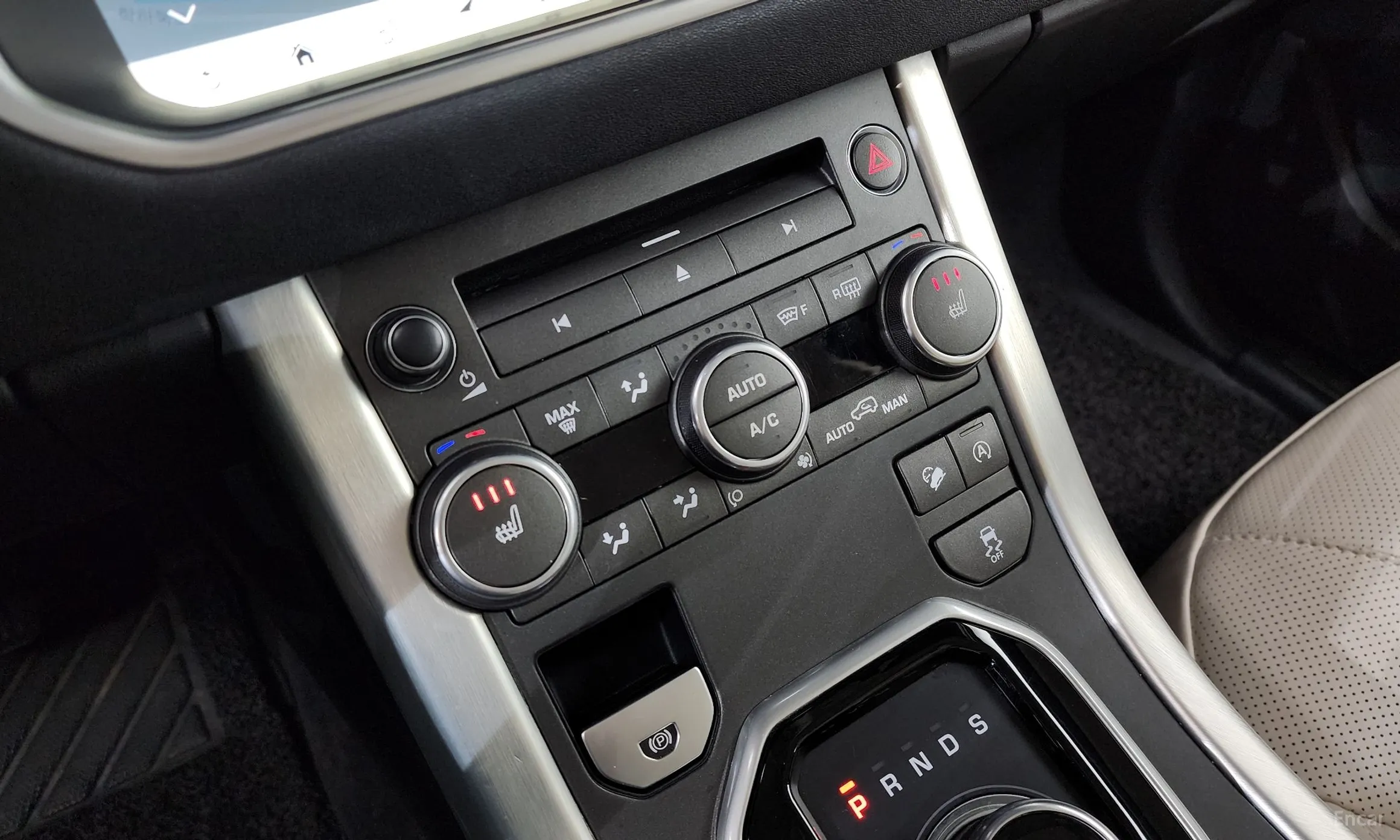 Land Rover Range Rover Evoque превью 16