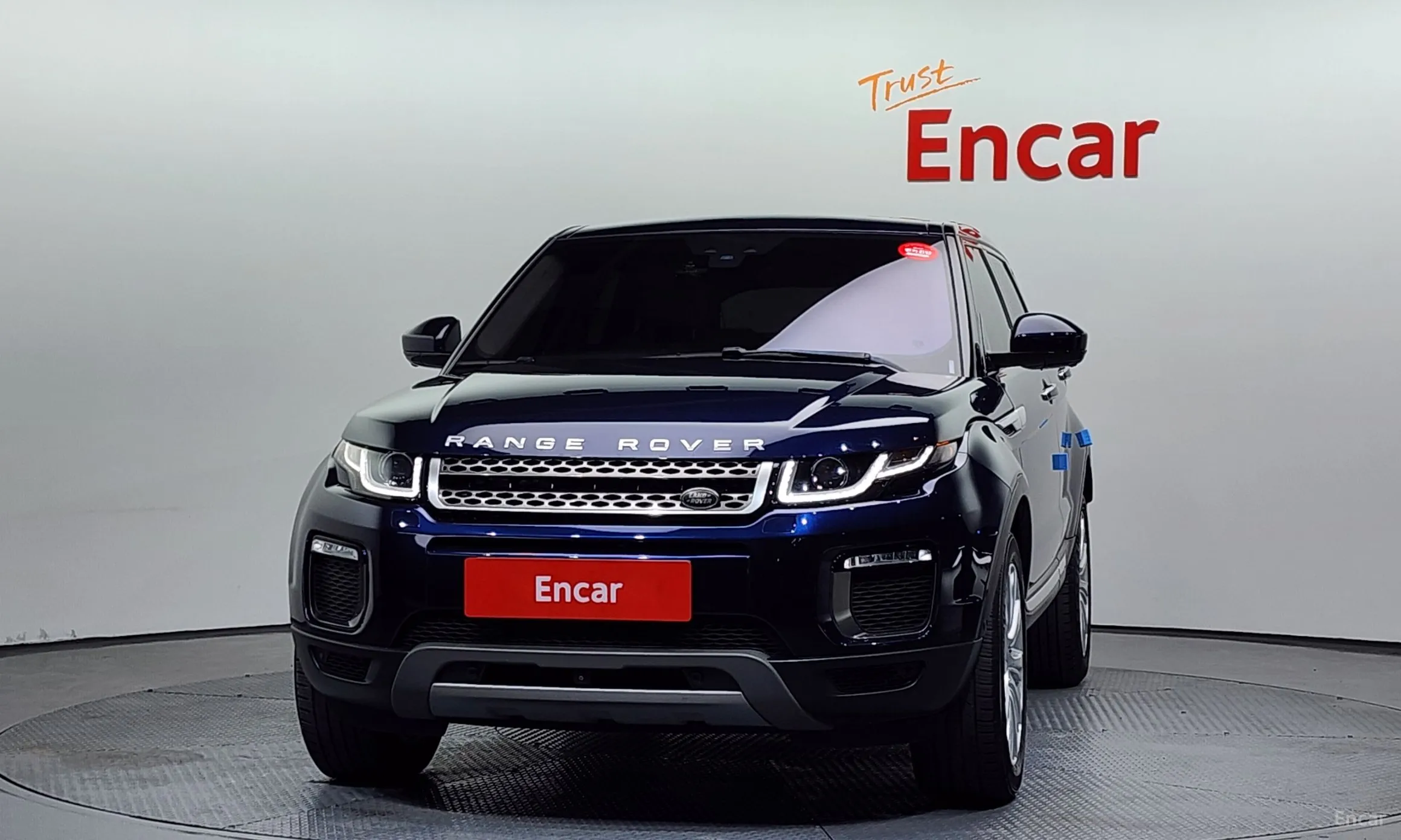 Land Rover Range Rover Evoque превью 3