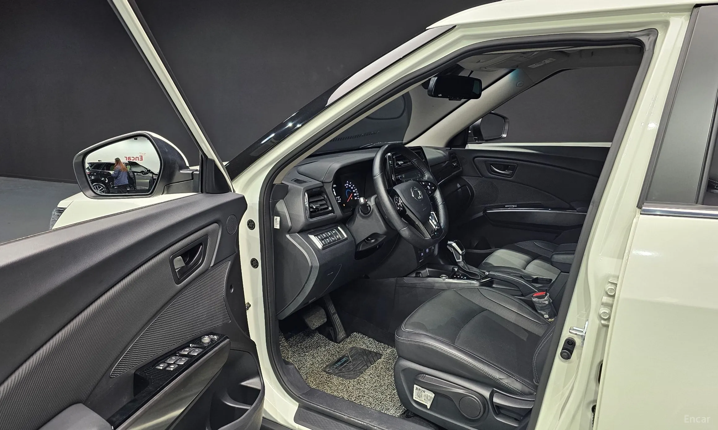KG Mobility (SsangYong) Berry New Tivoli превью 11
