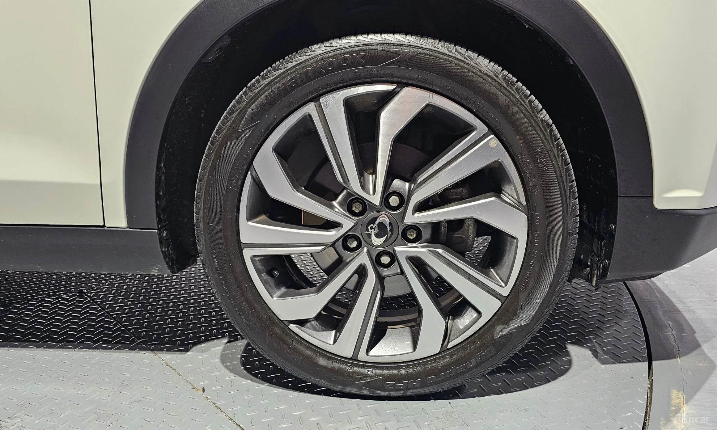 KG Mobility (SsangYong) Berry New Tivoli превью 5