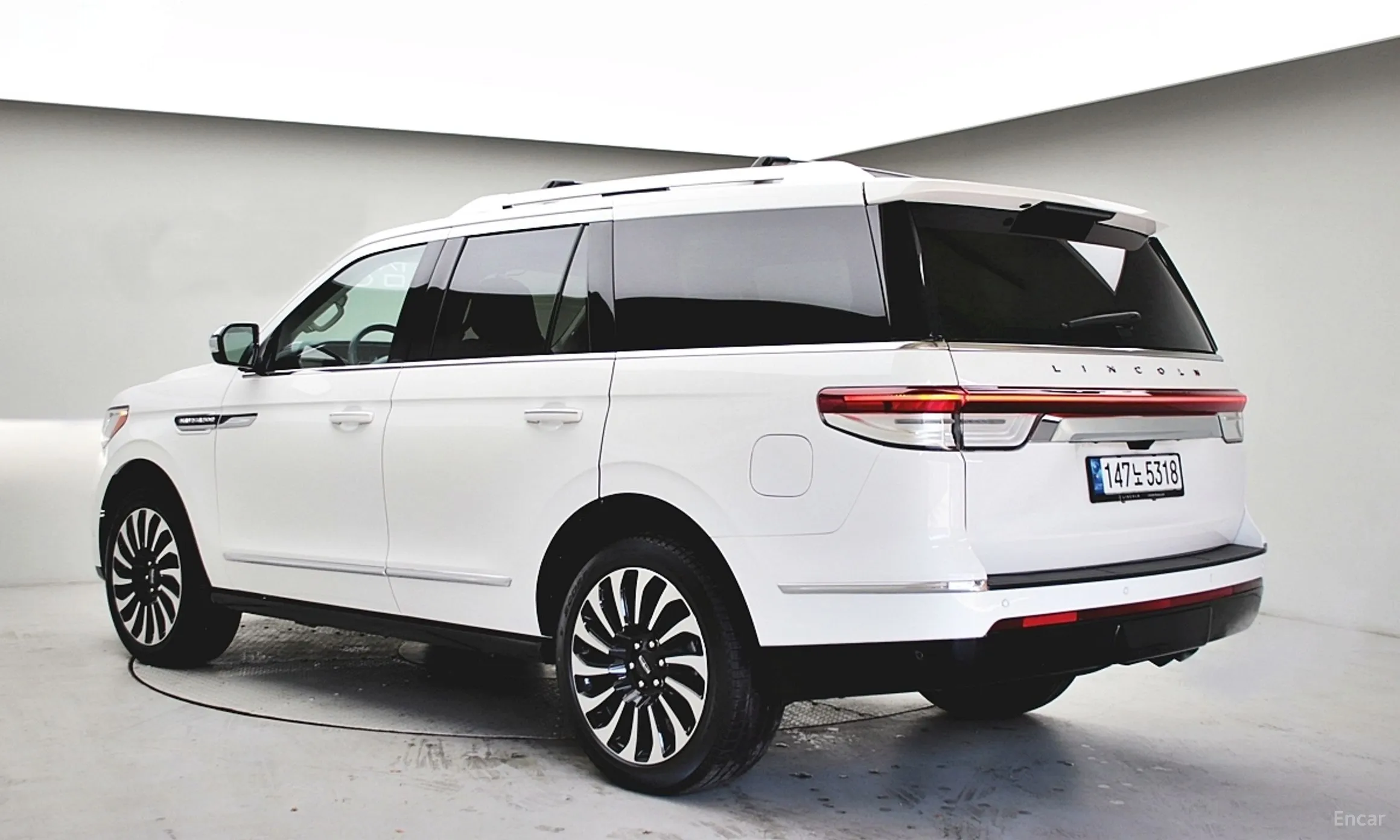 Lincoln Navigator 4th generation превью 2