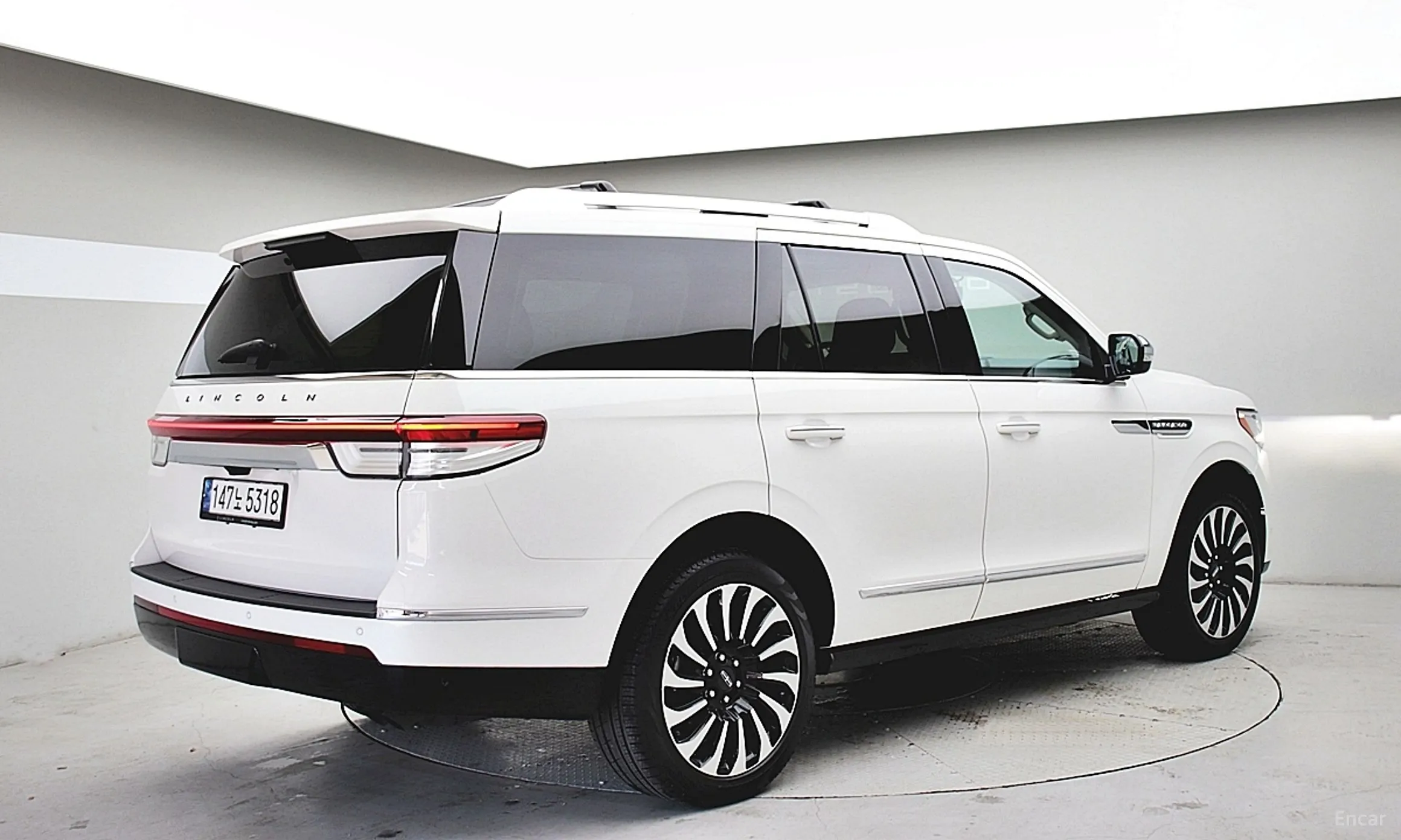Lincoln Navigator 4th generation превью 4