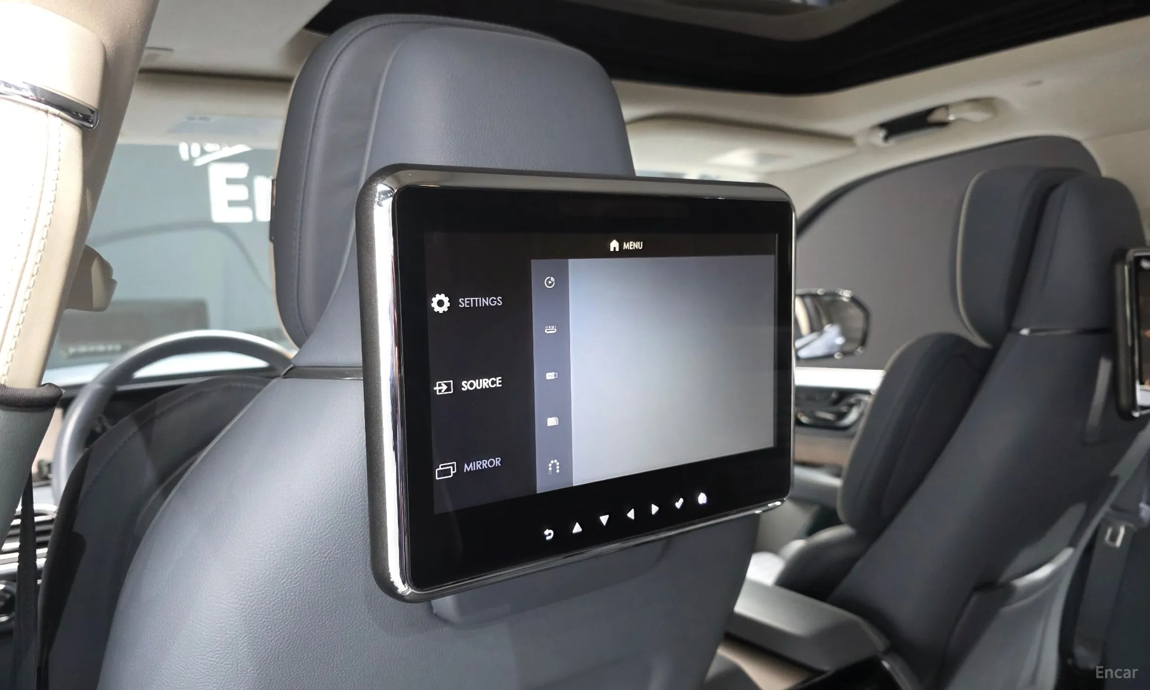 Lincoln Navigator 4th generation превью 19