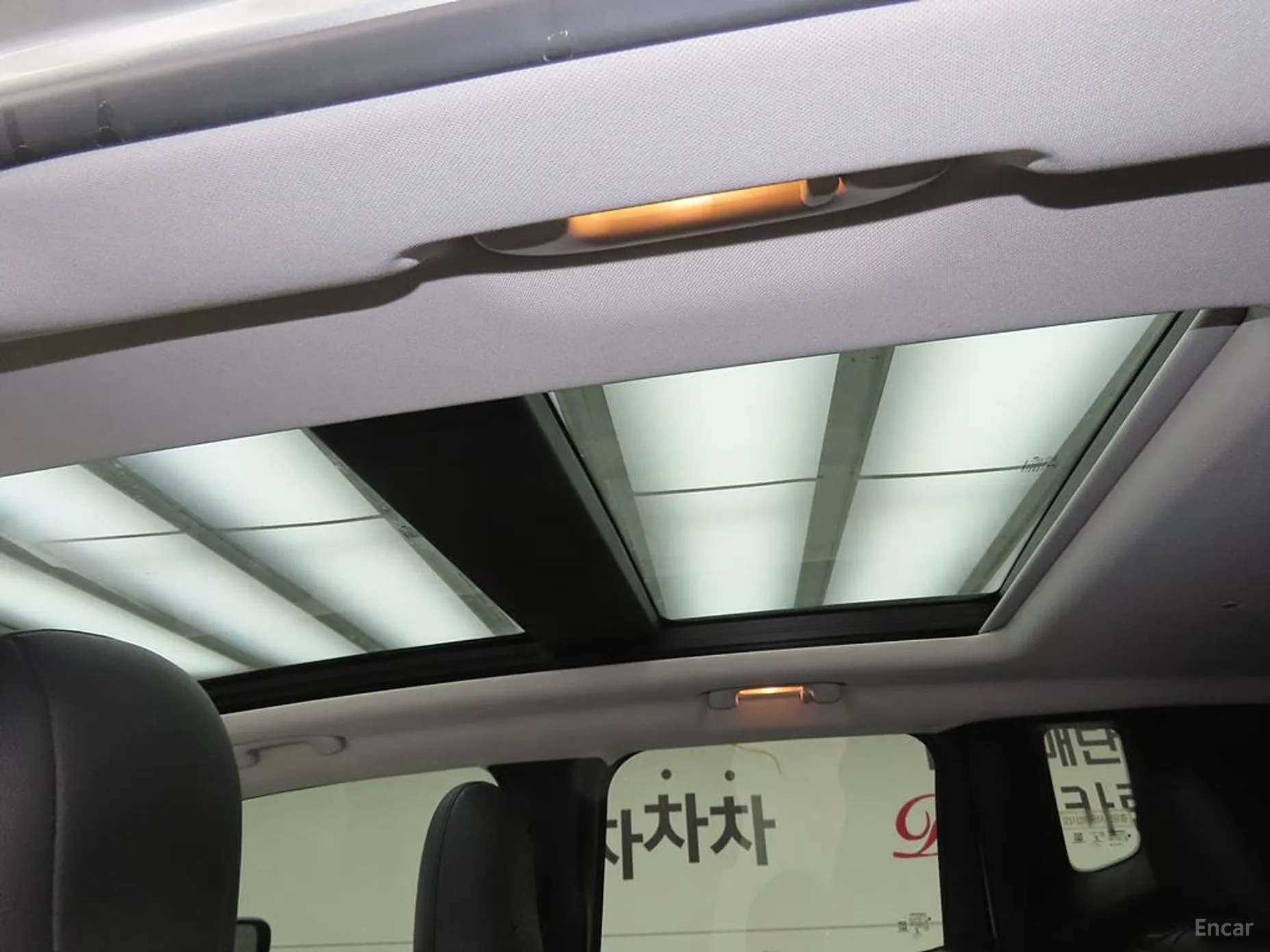 Jeep Renegade превью 15