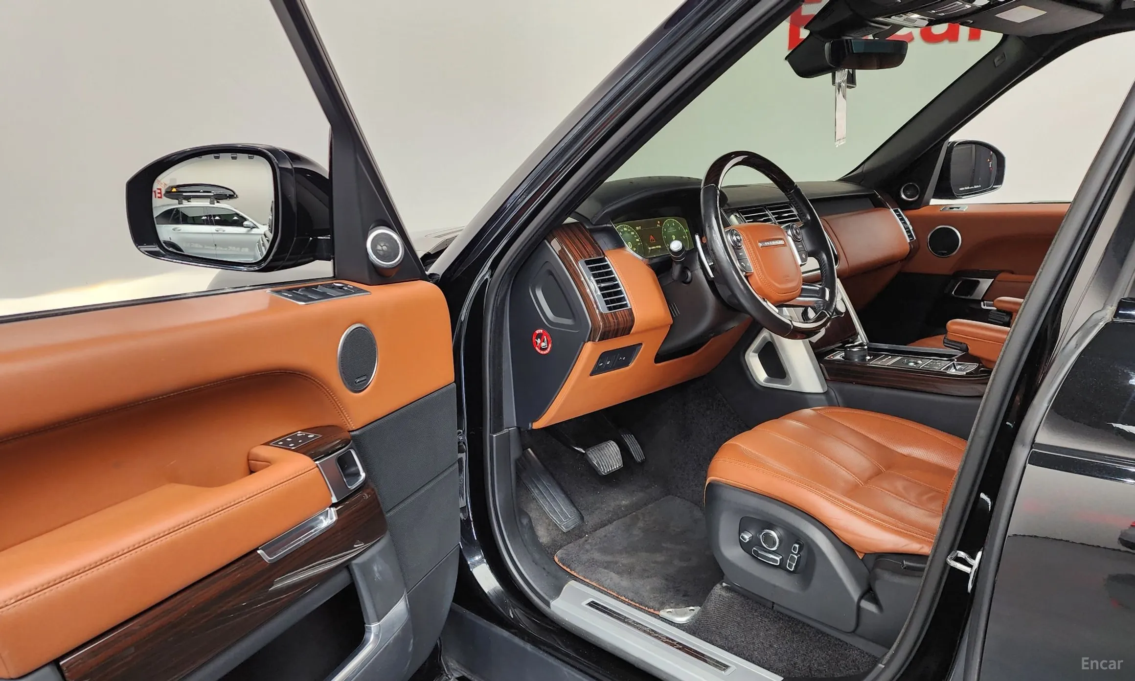 Land Rover Range Rover 4th Generation превью 10