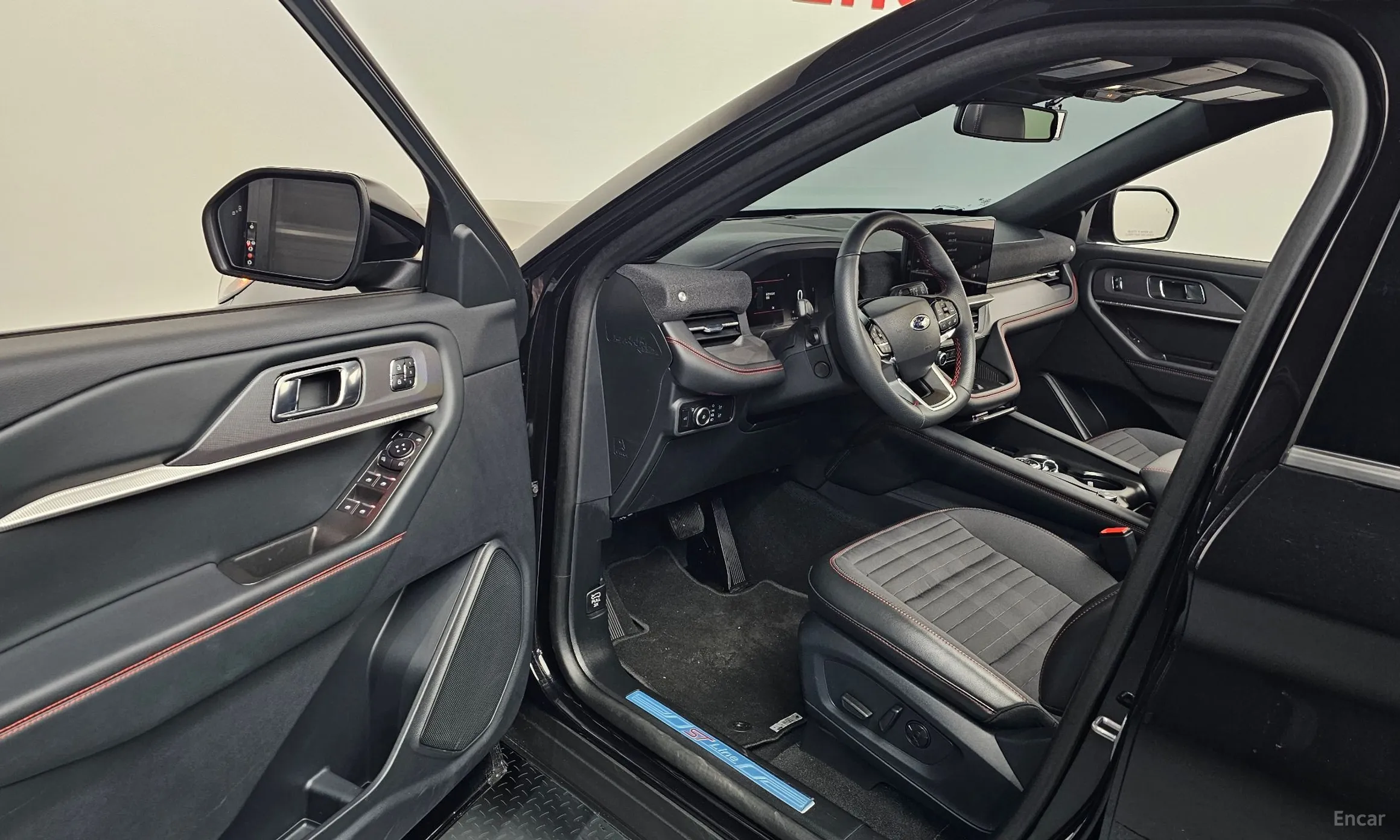 Ford Explorer 6th Generation превью 10