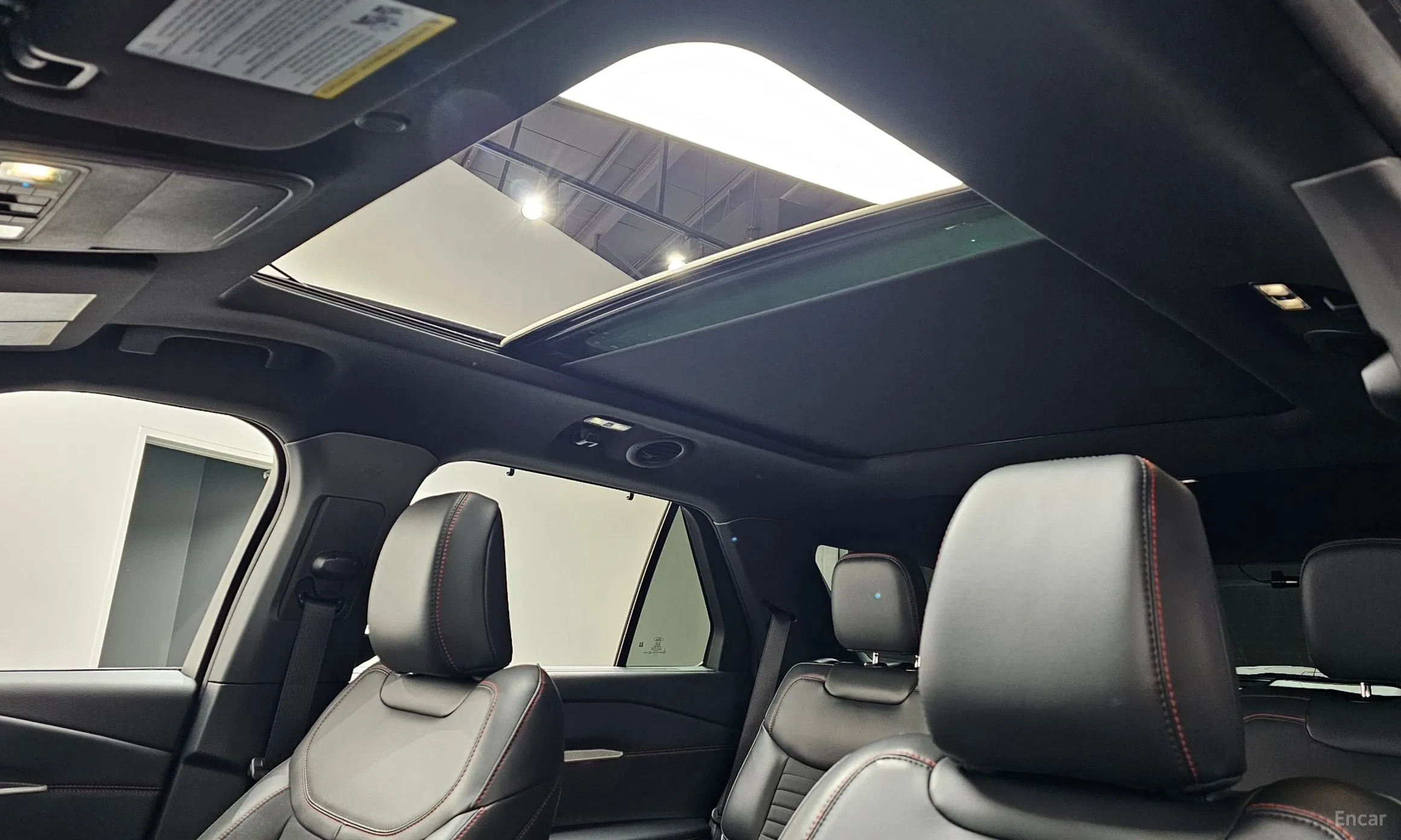 Ford Explorer 6th Generation превью 19