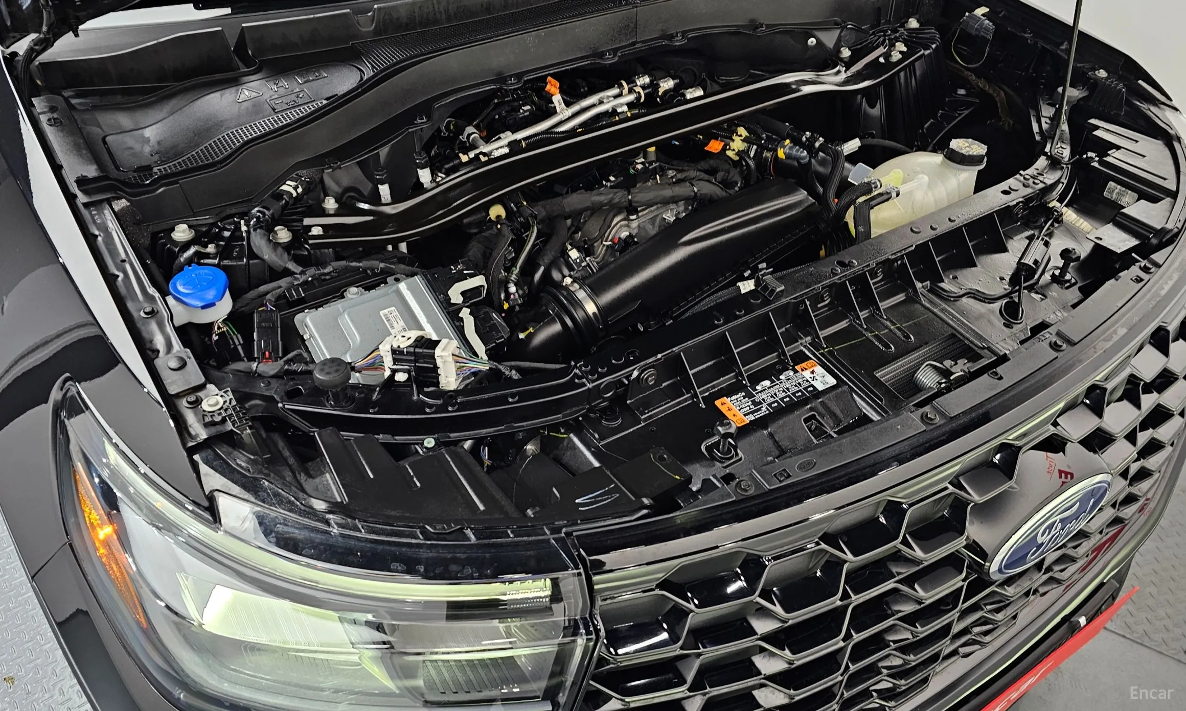 Ford Explorer 6th Generation превью 6