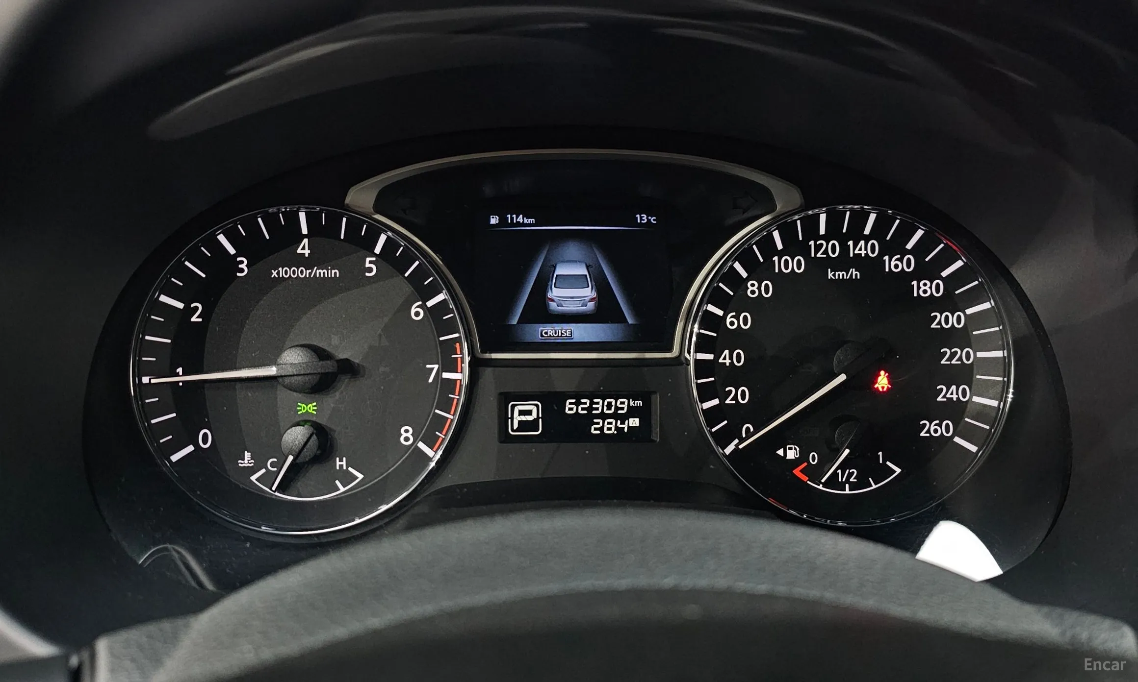 Nissan Altima превью 8