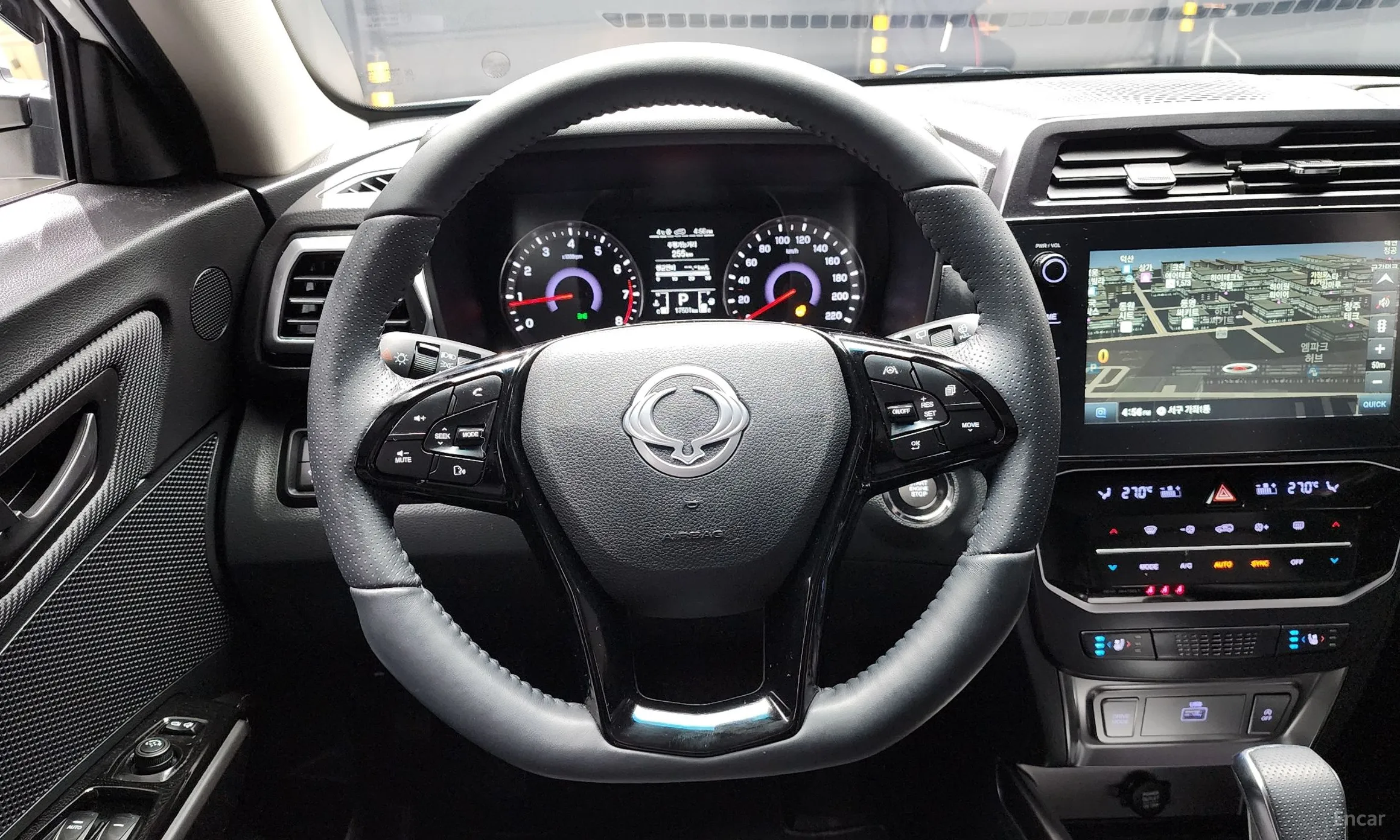 KG Mobility (SsangYong) Tivoli превью 13