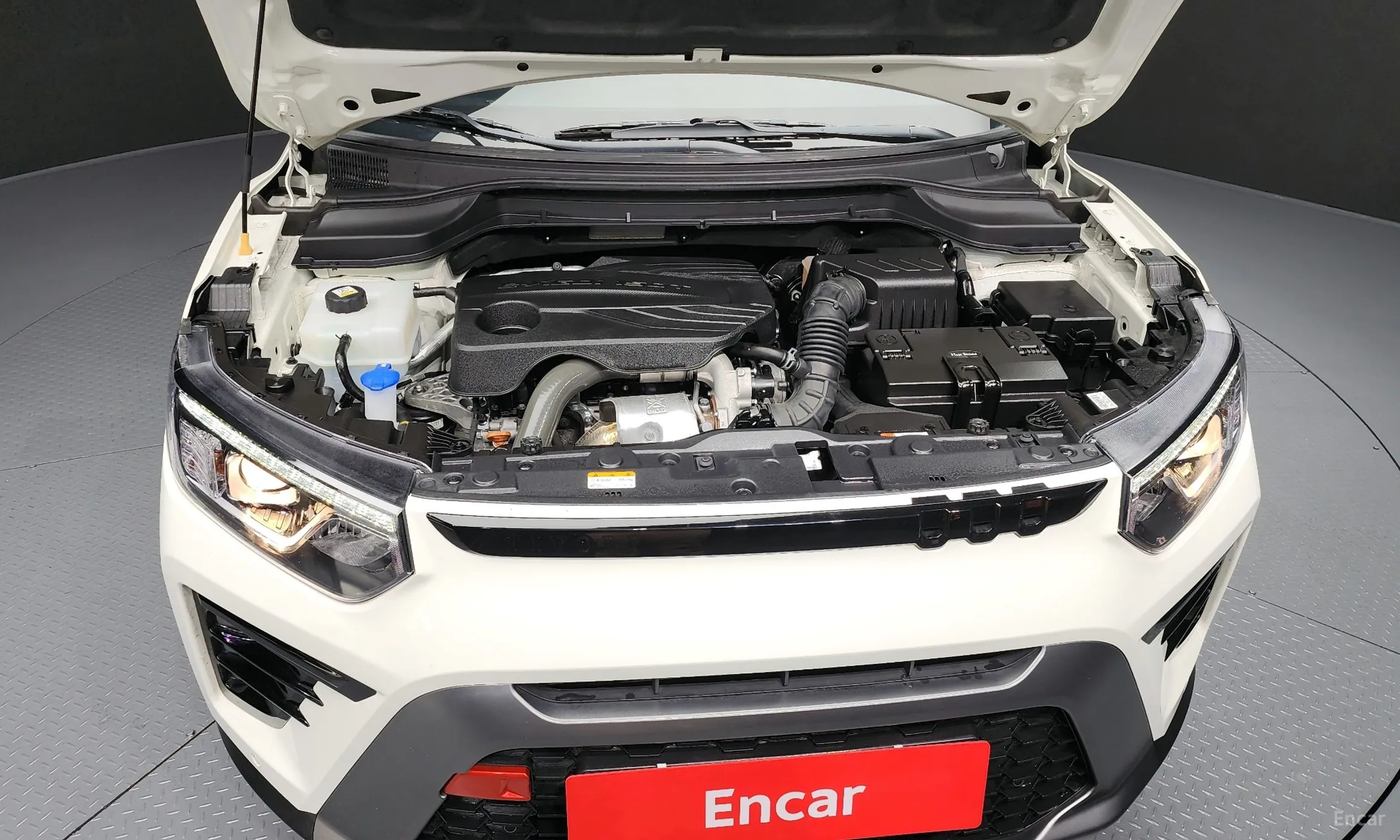 KG Mobility (SsangYong) Tivoli превью 6