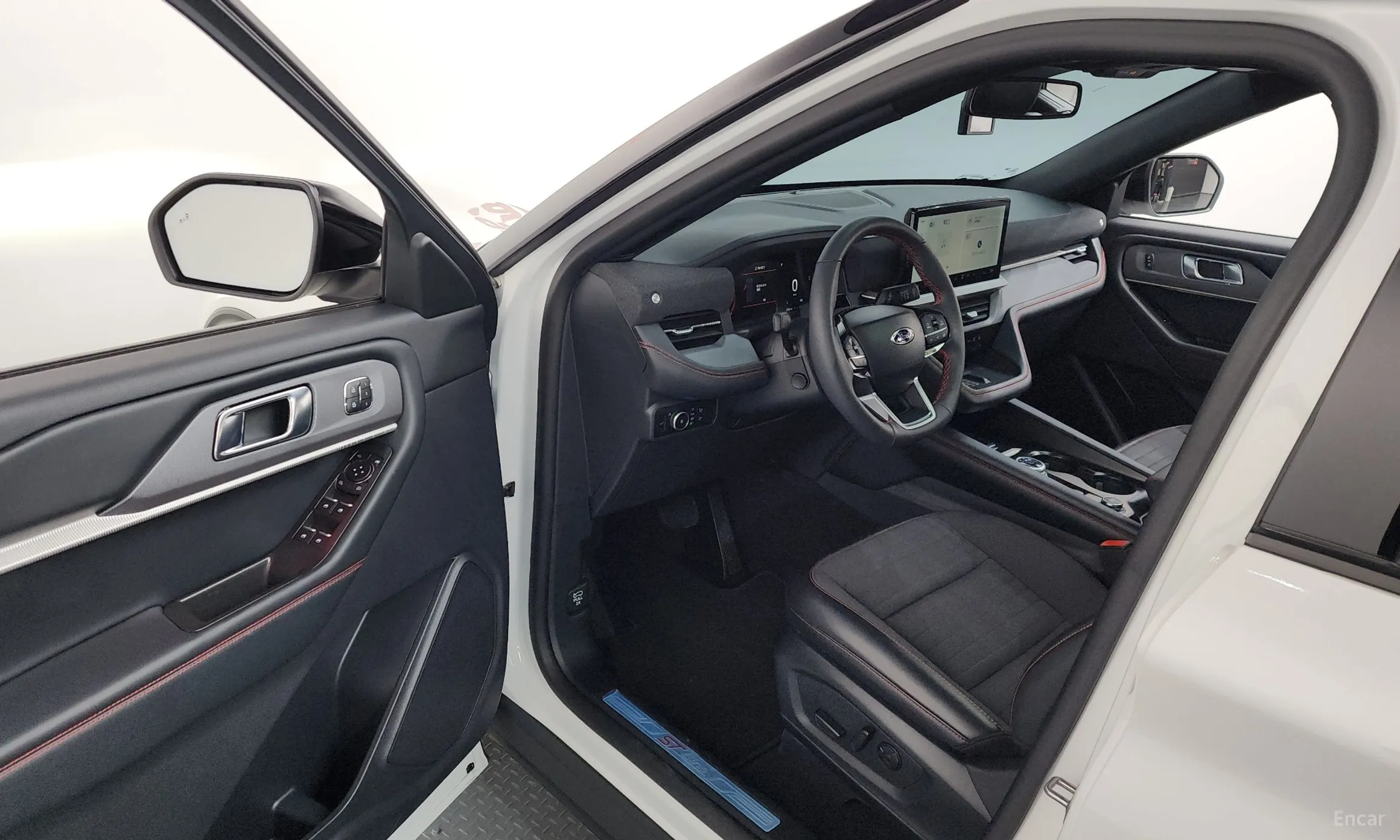 Ford Explorer 6th Generation превью 10