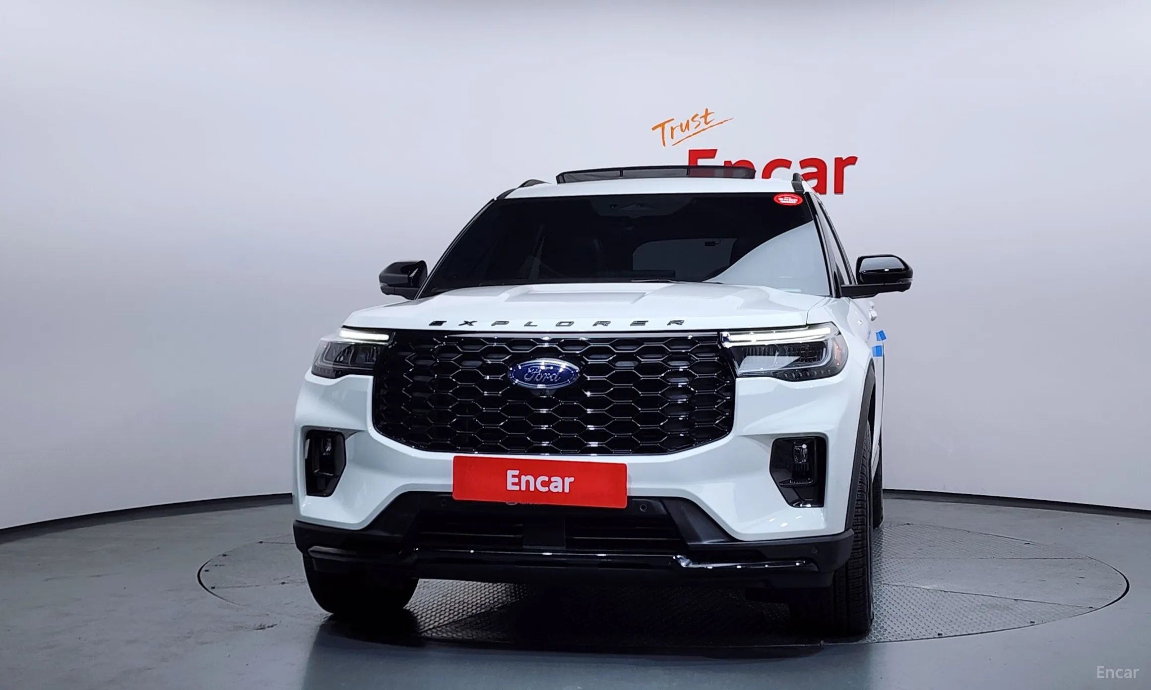 Ford Explorer 6th Generation превью 3