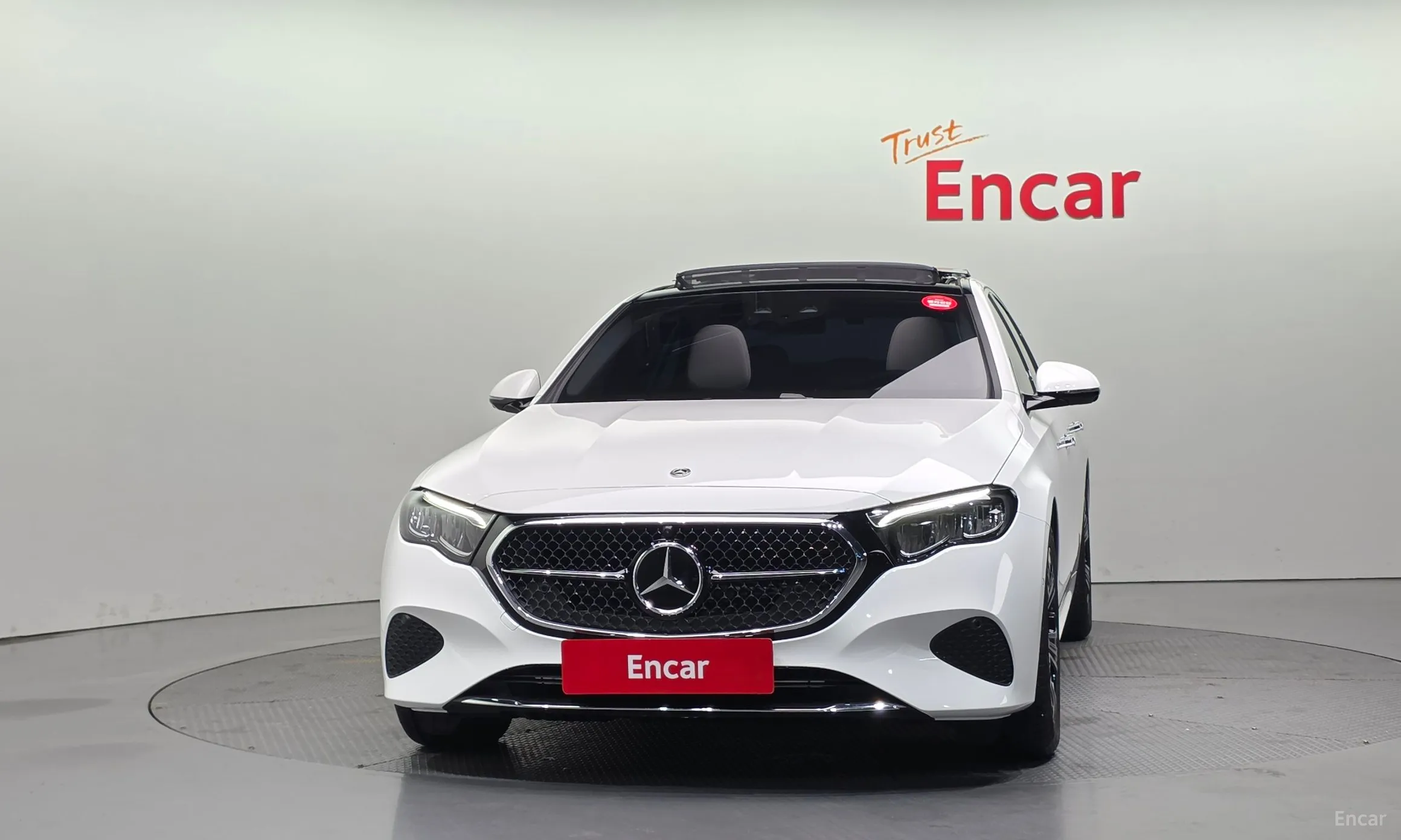 Mercedes Benz E-Class W214 превью 3