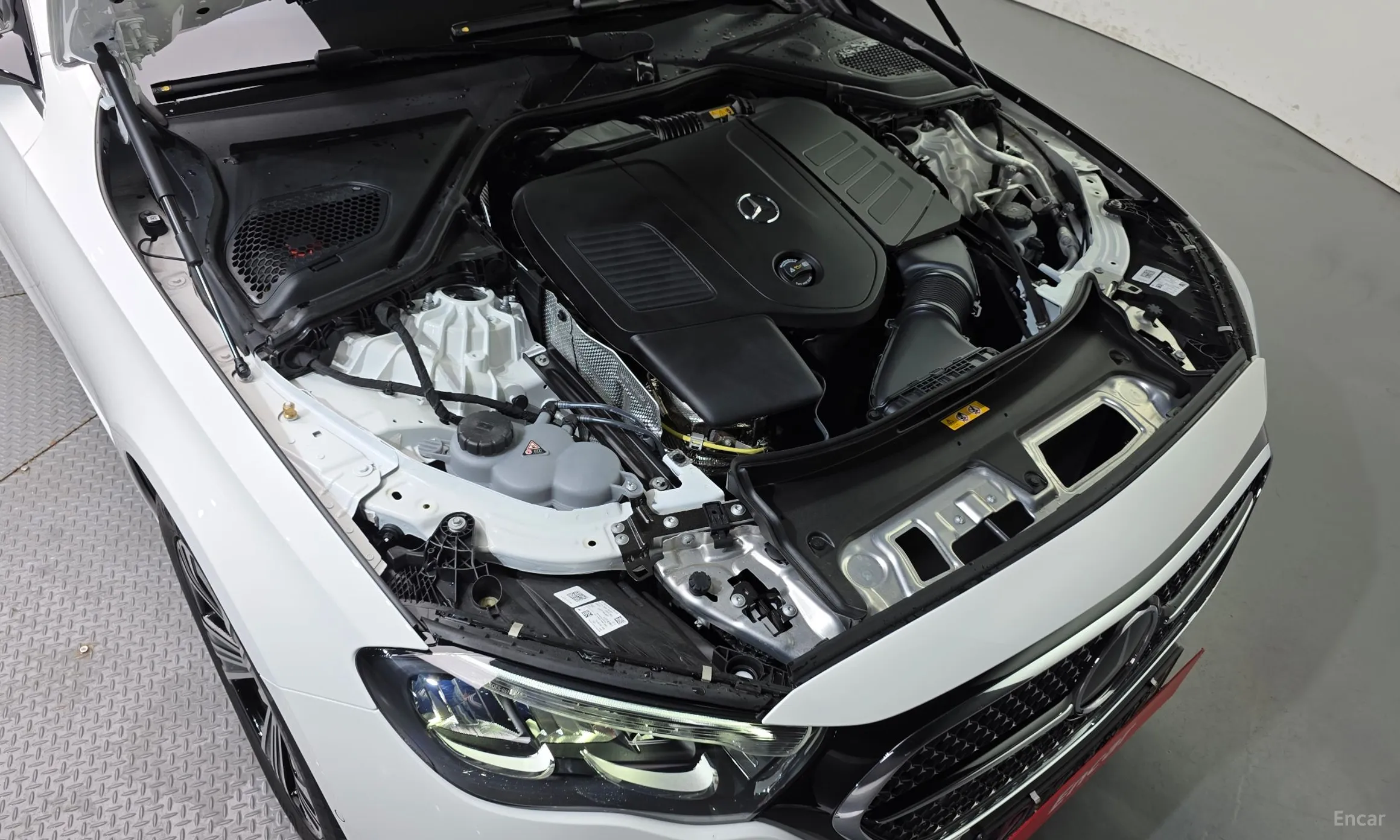 Mercedes Benz E-Class W214 превью 6