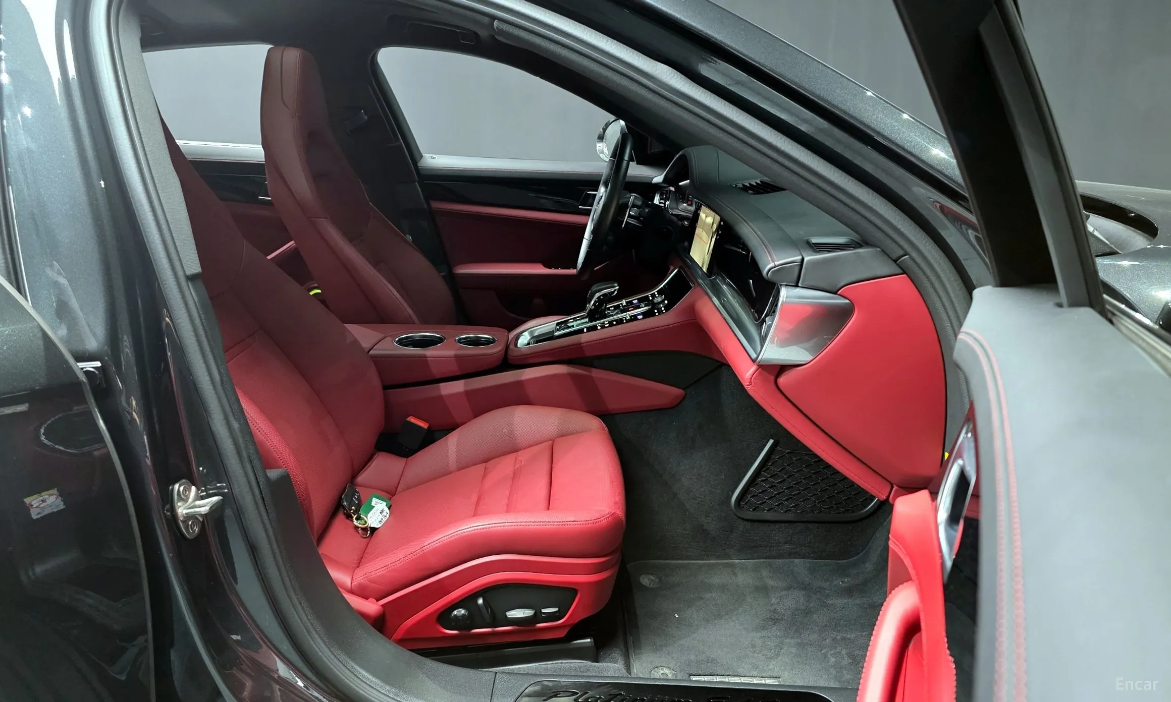 Porsche Panamera (971) превью 11