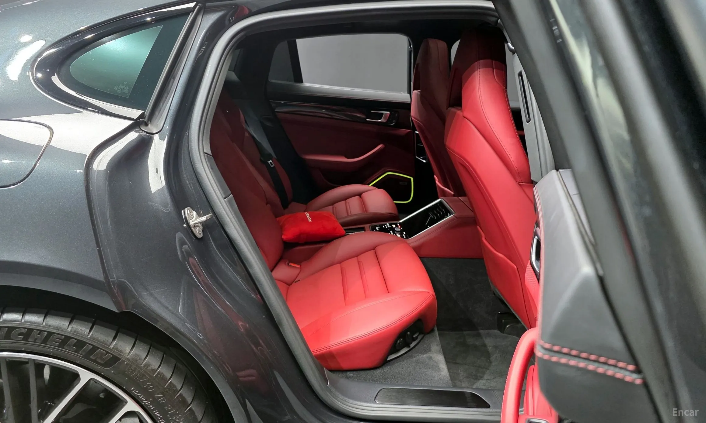 Porsche Panamera (971) превью 12