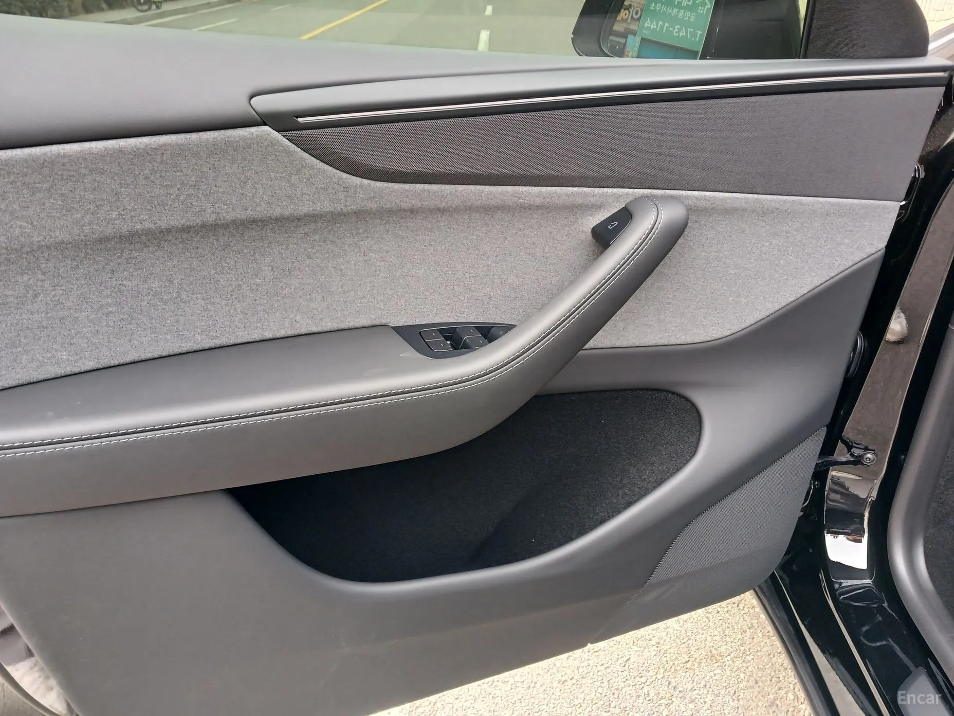 Tesla Model Y превью 12