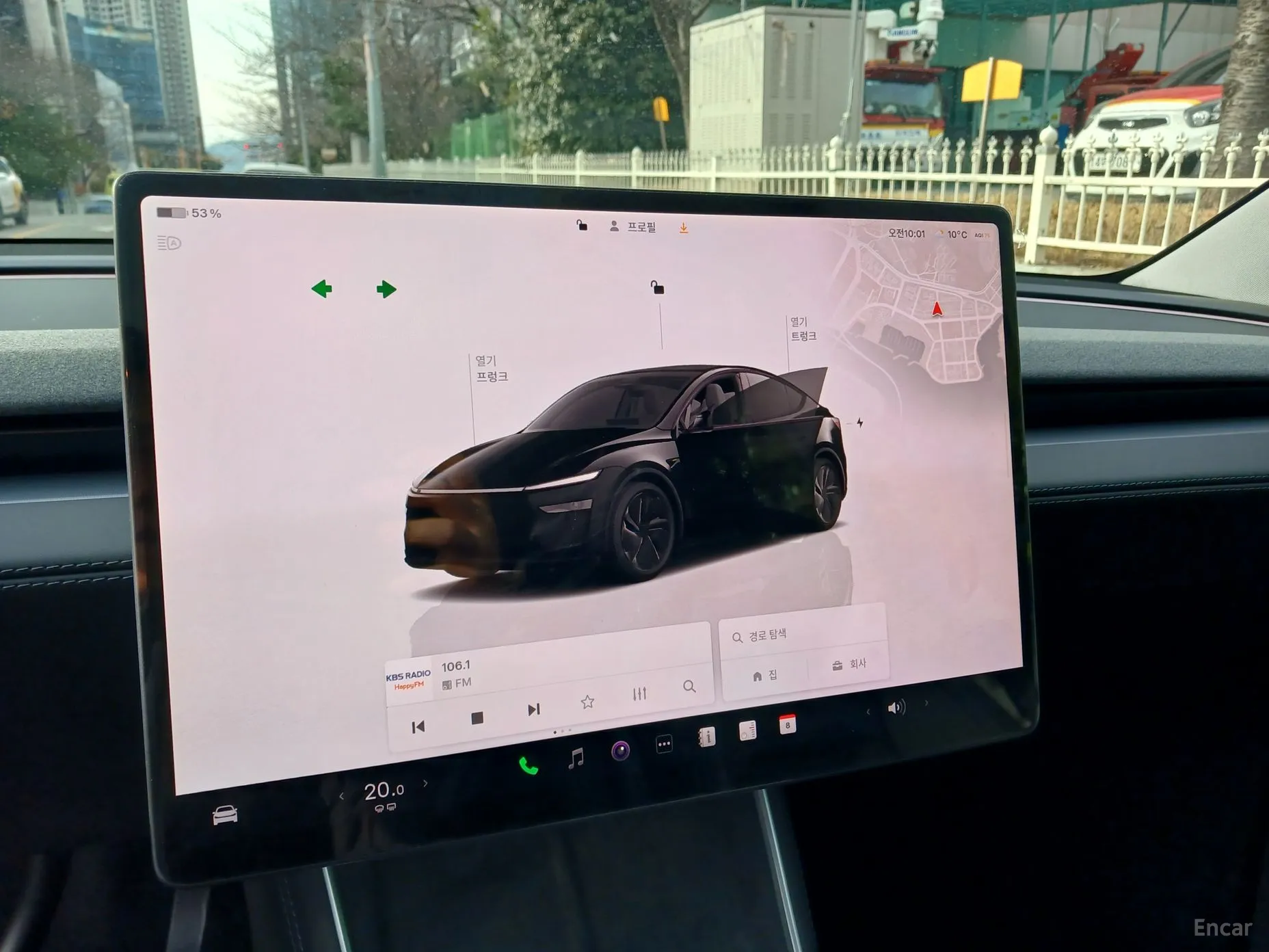 Tesla Model Y превью 14