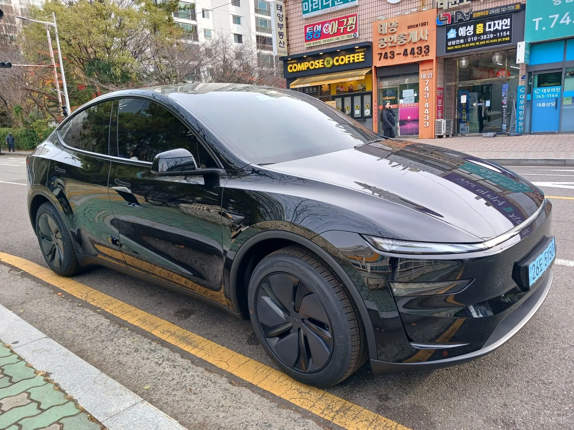 Tesla Model Y превью 3